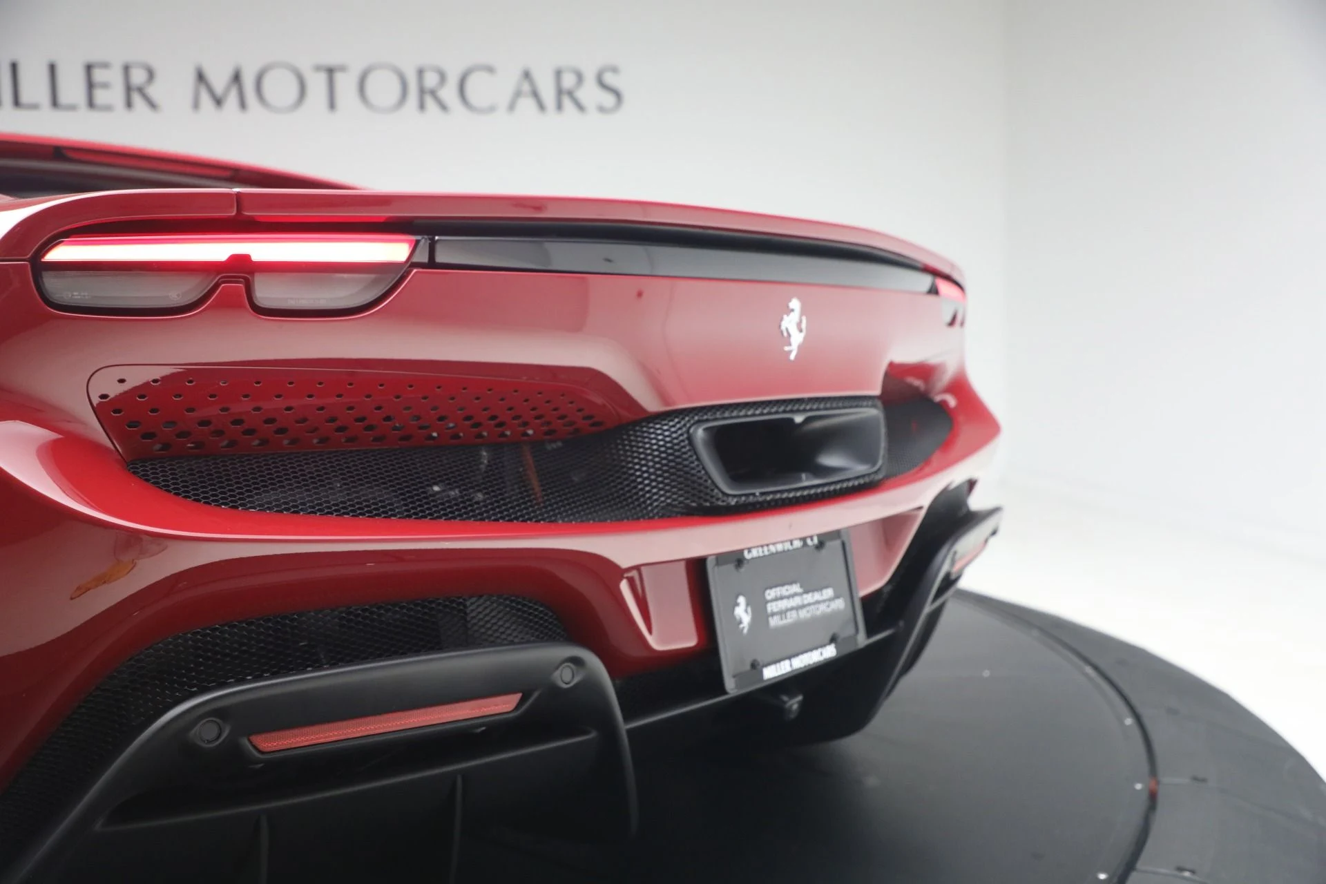 mph025_1575742581_Used_2025_Ferrari_296_GTB_1777569576_73f80dec2b