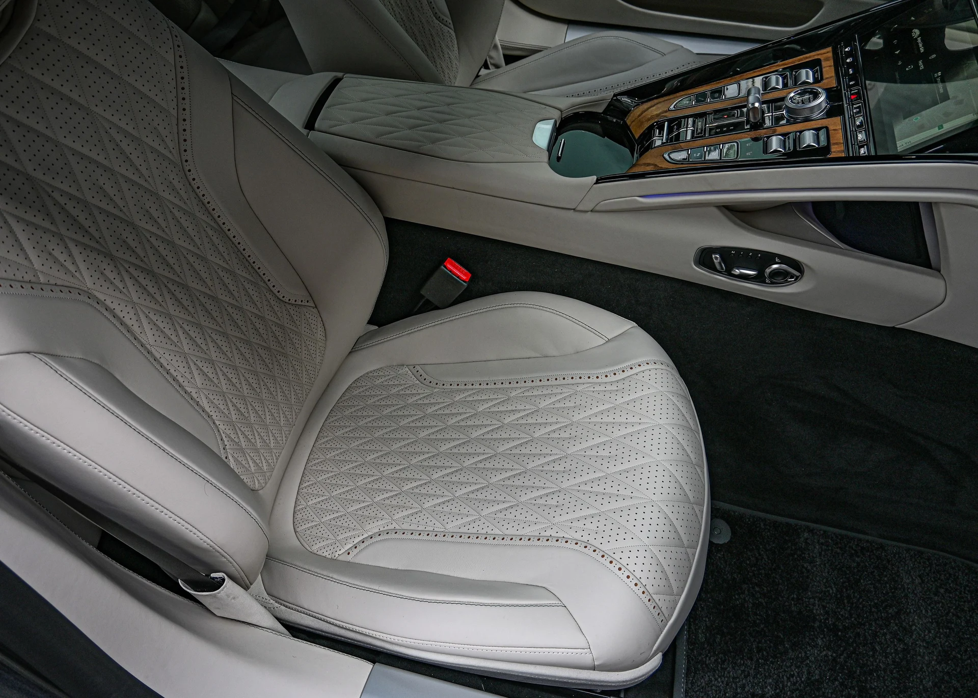 mph025_1575787801_011fa23d_7502_4ecb_88c0_a0bacafc7a9c_113afd1ba8