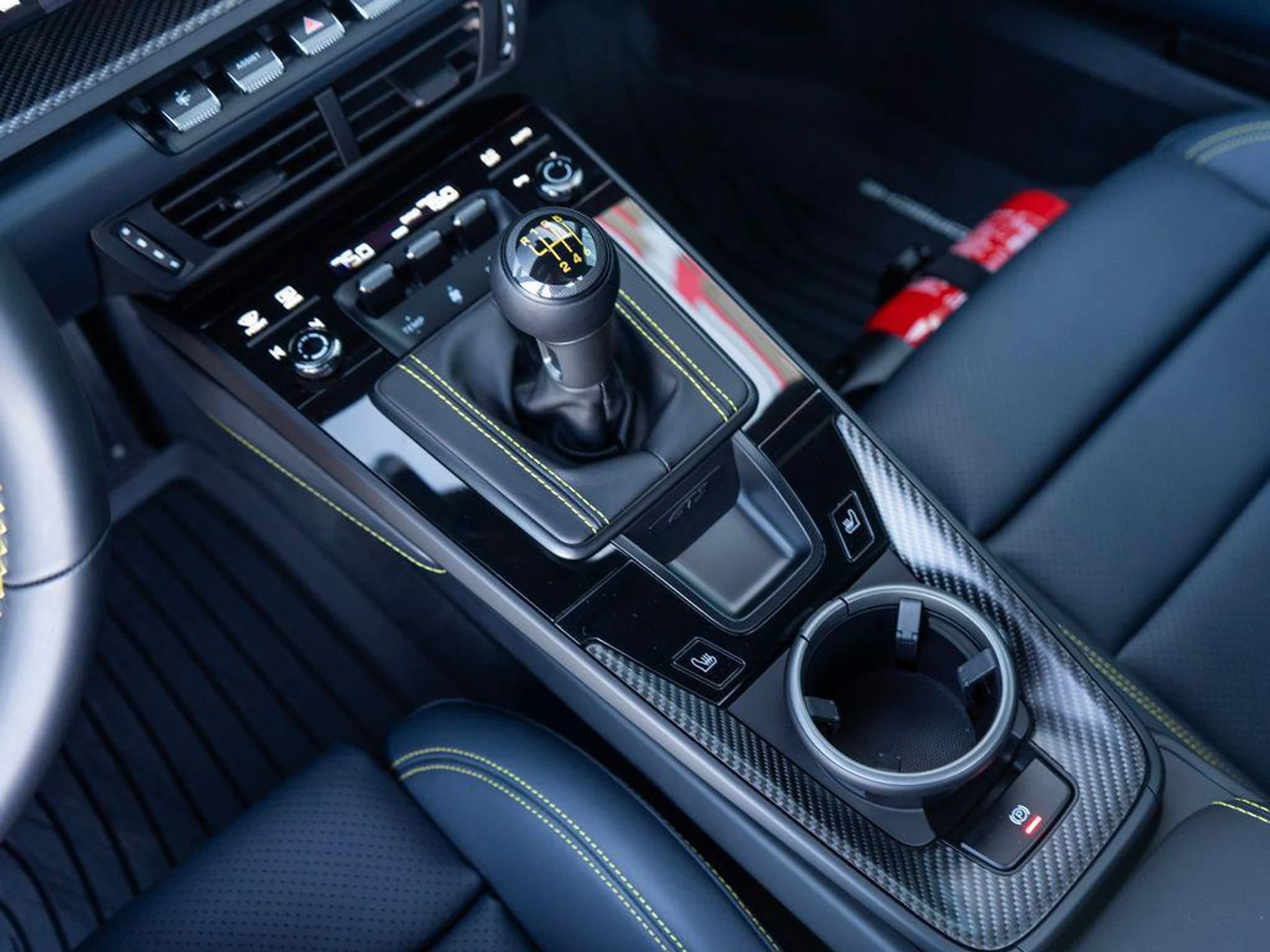 mph025_1579847147_0_wx8_PG_Mq0qr_Kv2_E_Mia_Djpn_Q_Pm_E_fdba845746