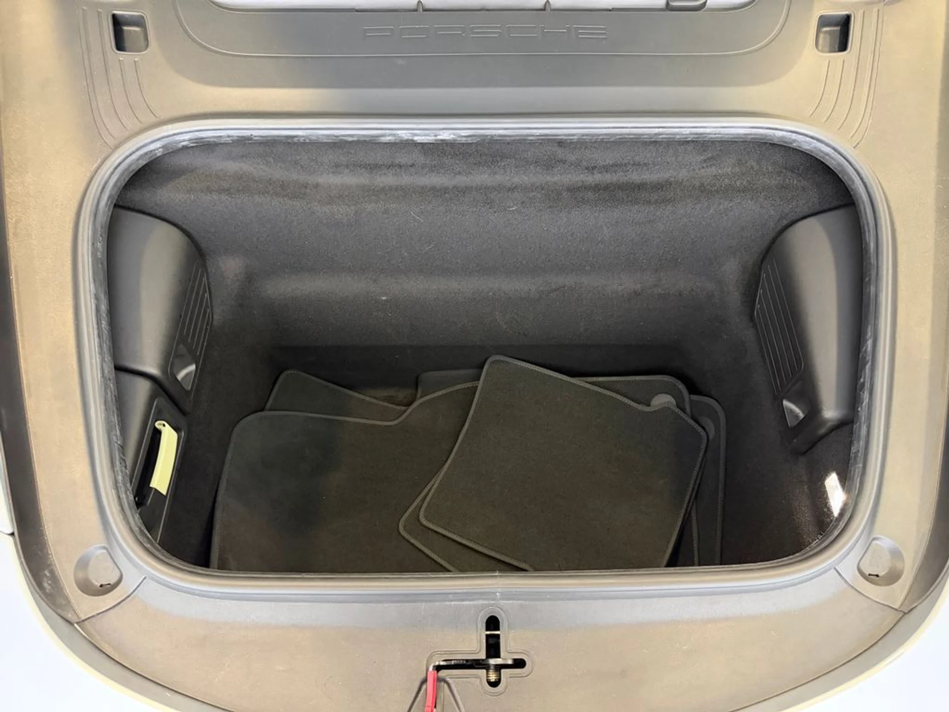 mph025_158227358_8474fcb46ea727c8137e23df2c892ce8x_8fb8562c23