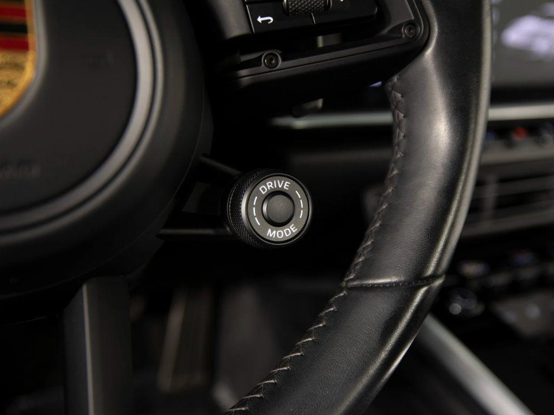 mph025_1592027512_1_BKJ_9_E2_P6_W_Pzwppp_F9_WDNI_Pyux_Q_9e71c98dd5