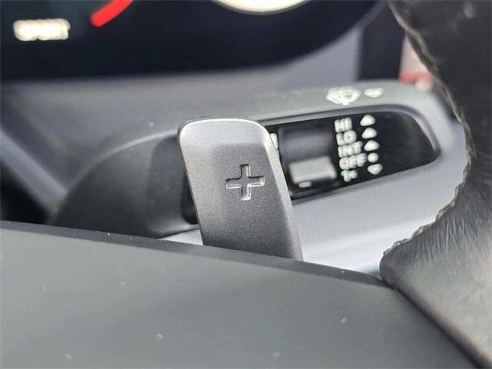 mph025_1599435583_x_P_Ib8_Me_T_Al3_C_Up8c_Fu_Av_cd_T6_FM_f611cefcad