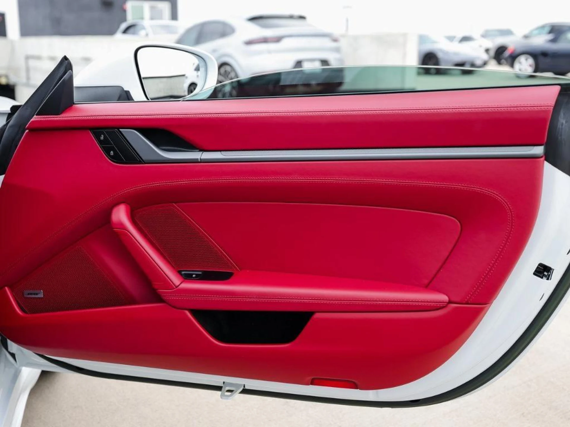 mph025_1604845105_Vc_Oyq_X0bqjsnn2nesg_H_Ap_C_Ox_YQ_4730f82449