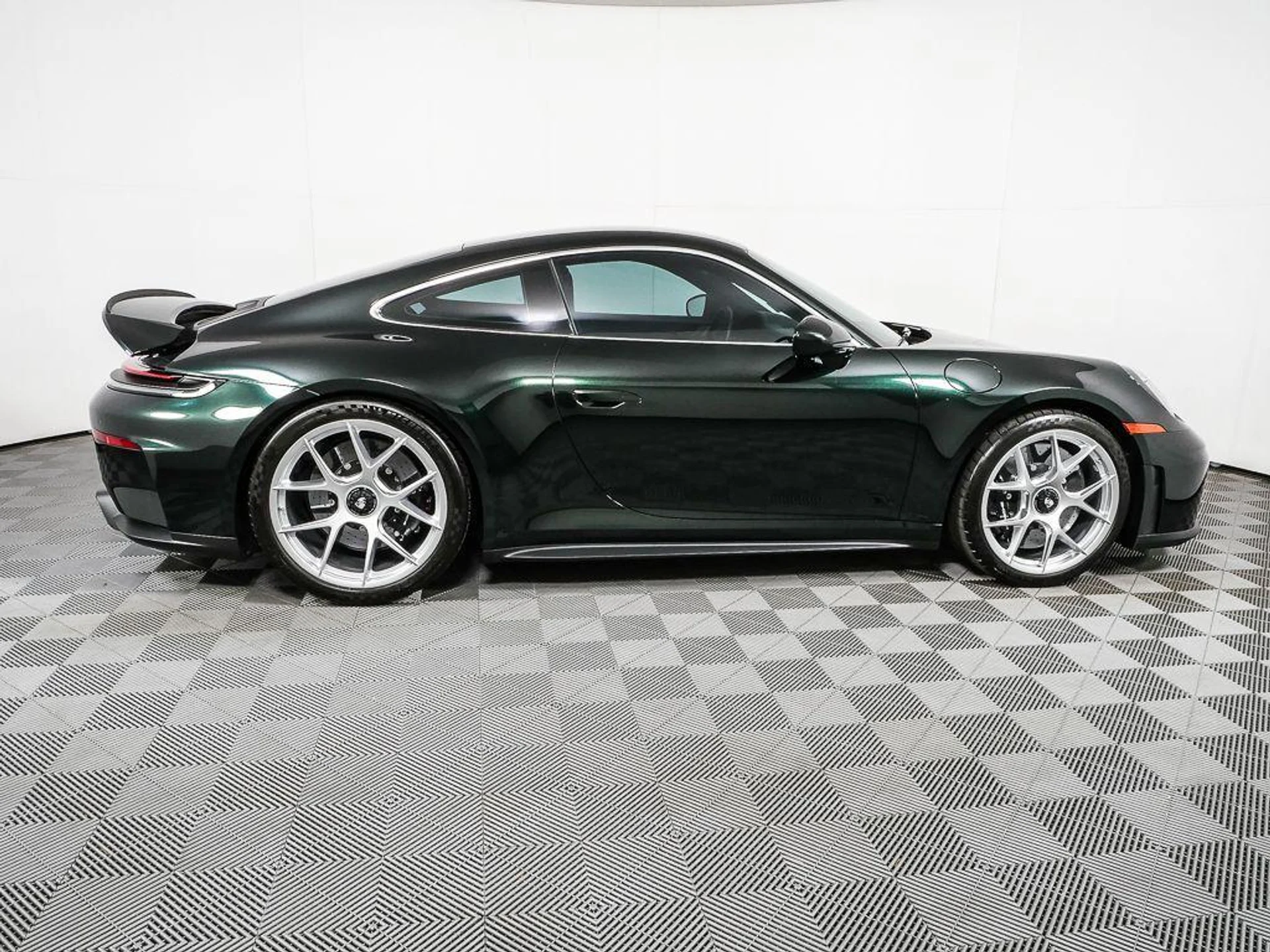 mph025_1609434884_Lengb_Fh_Peawm_KP_El5zs_Qu6koap0_3b662a147c