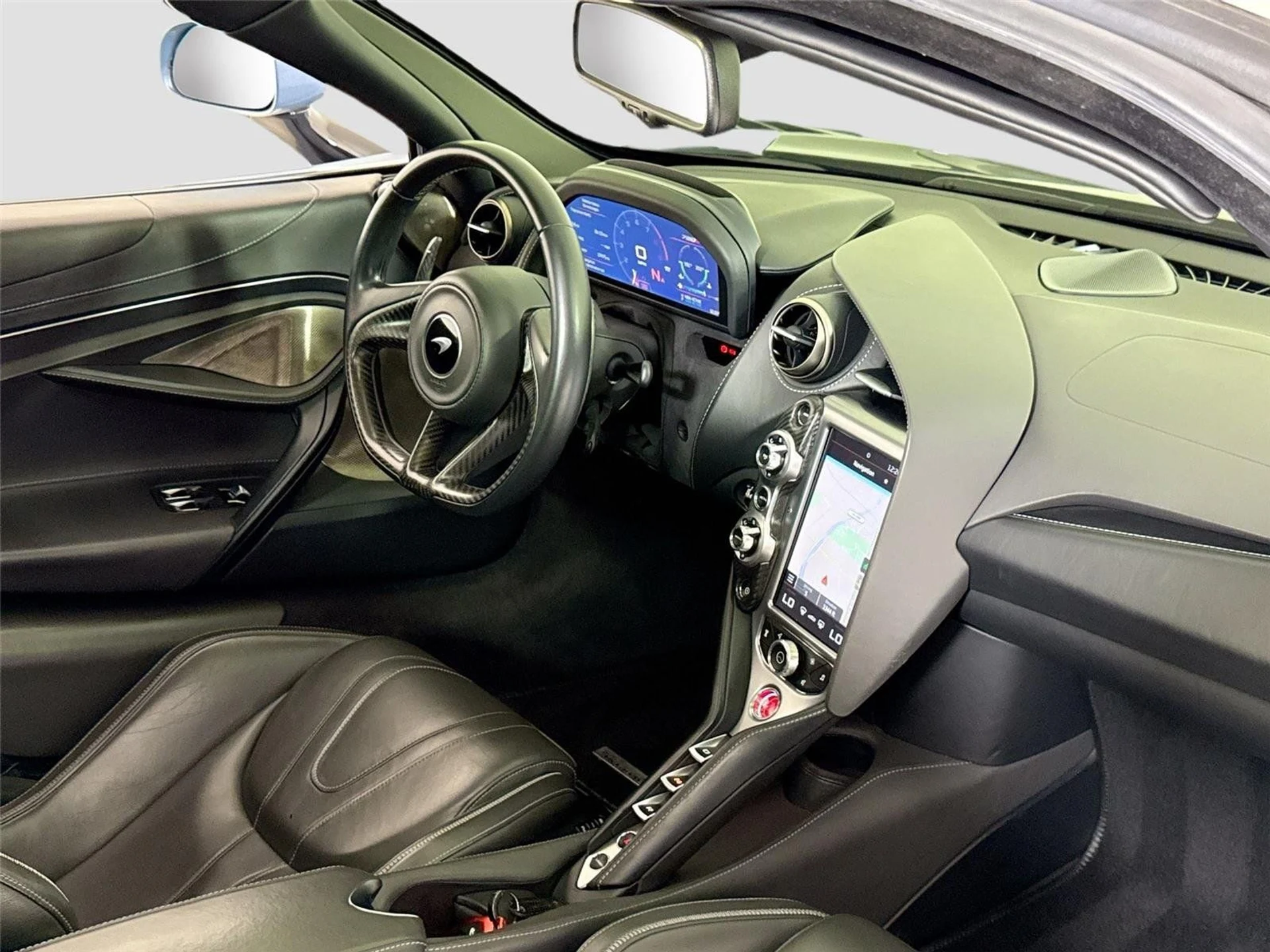 mph025_161976427_a6ca1cc8c831e1768905853fcdd17ad9_956372d235