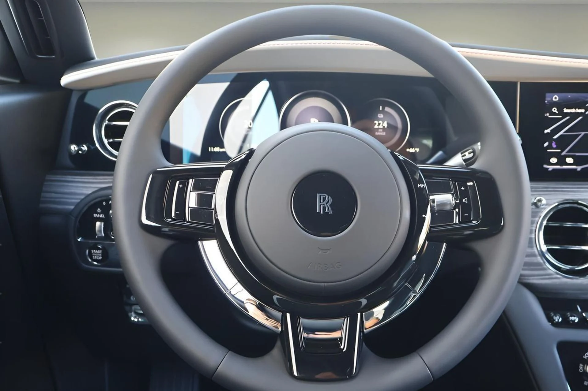 mph025_162642080_26_76212e63c2