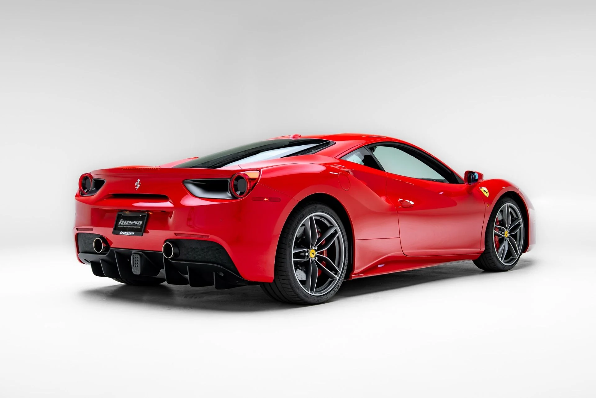 mph025_1626546667_Used_2018_Ferrari_488_GTB_1776815773_e50228dd33