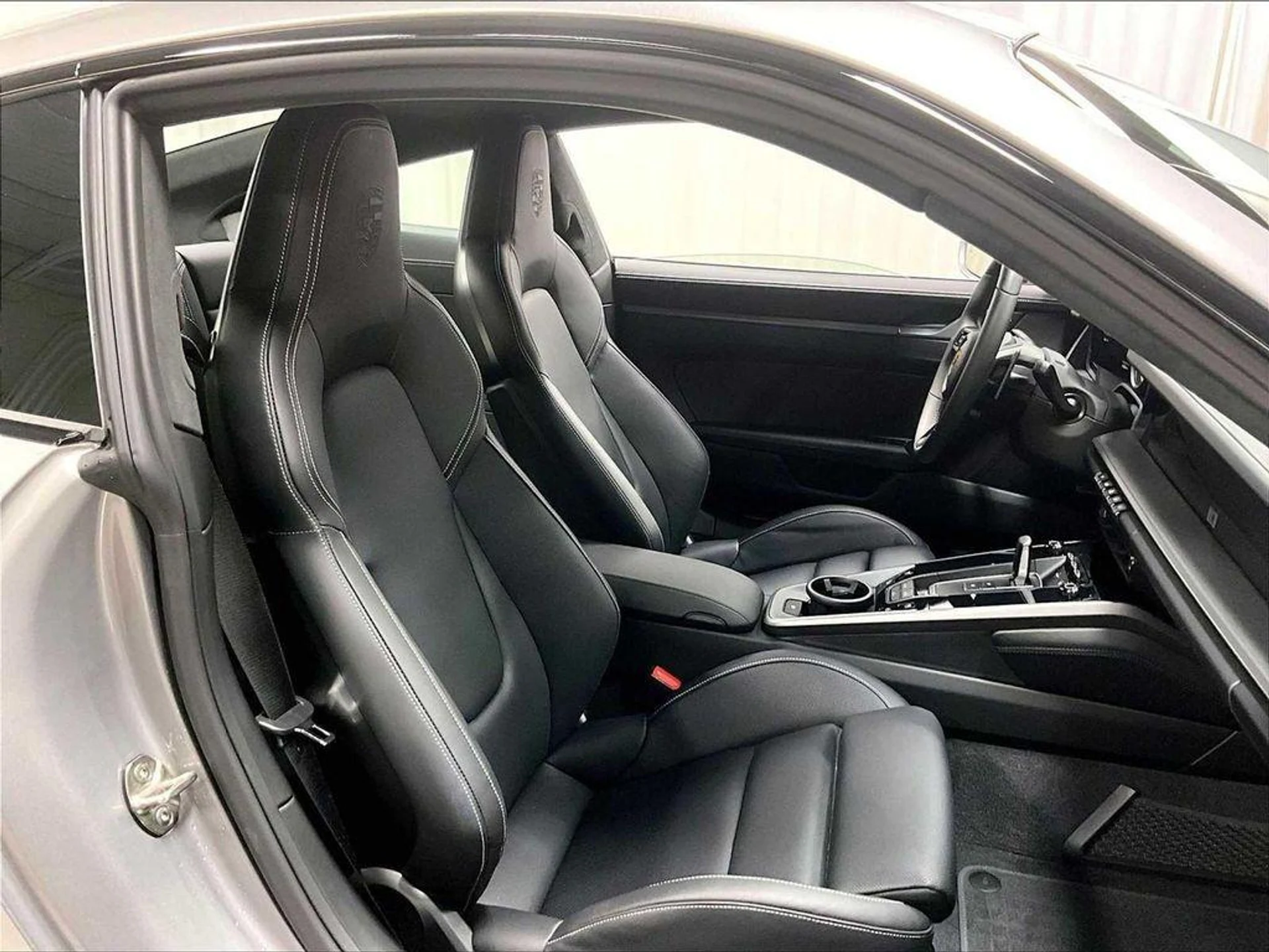 mph025_162666134_9q5_V_Wb_YK_8a_R_pq_x_KB_8_pt_T_Ywvk_b4b055acd8