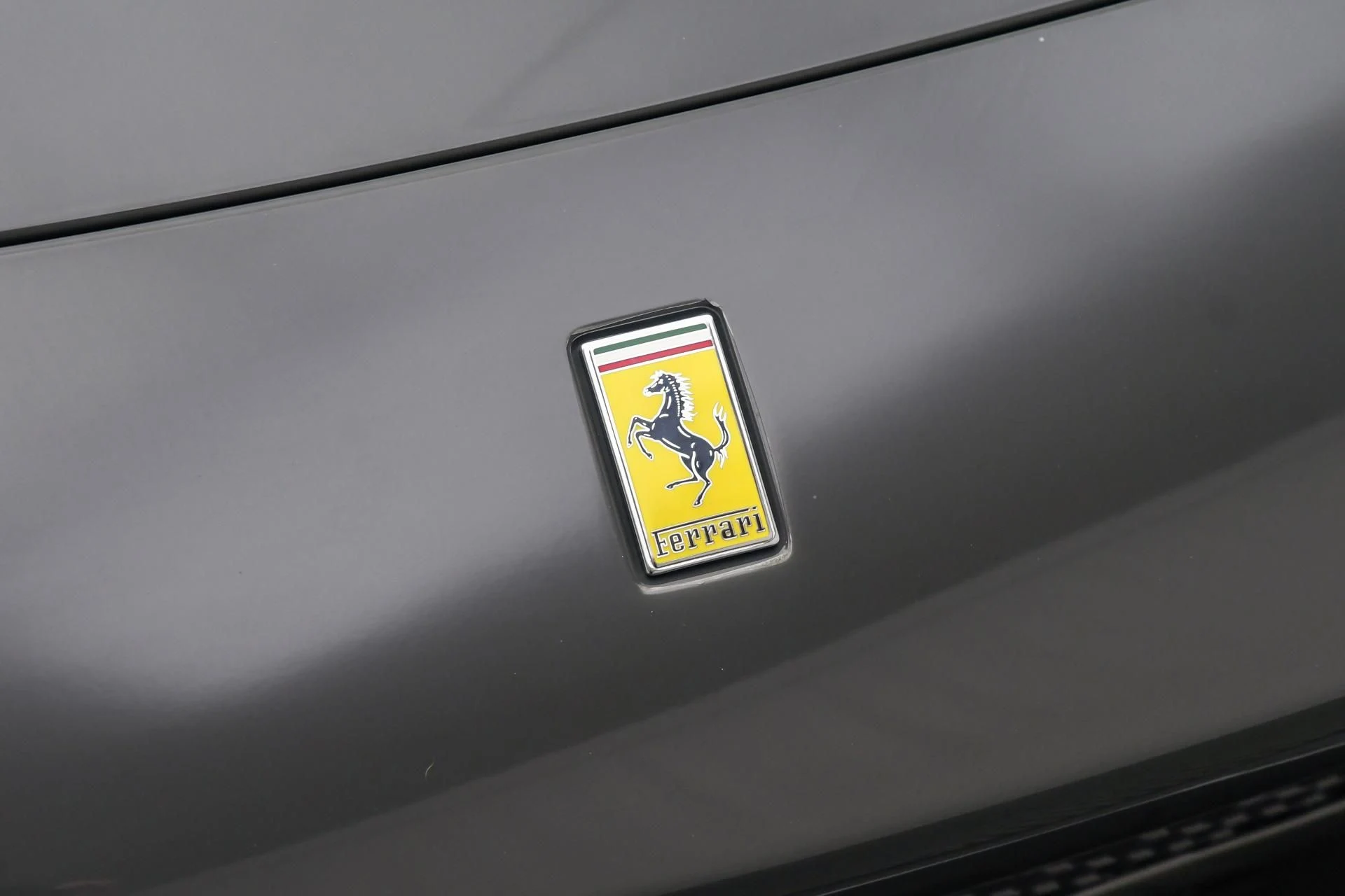 mph025_1639244172_Used_2023_Ferrari_296_GTB_Coupe_1745482099_12bc08ba66