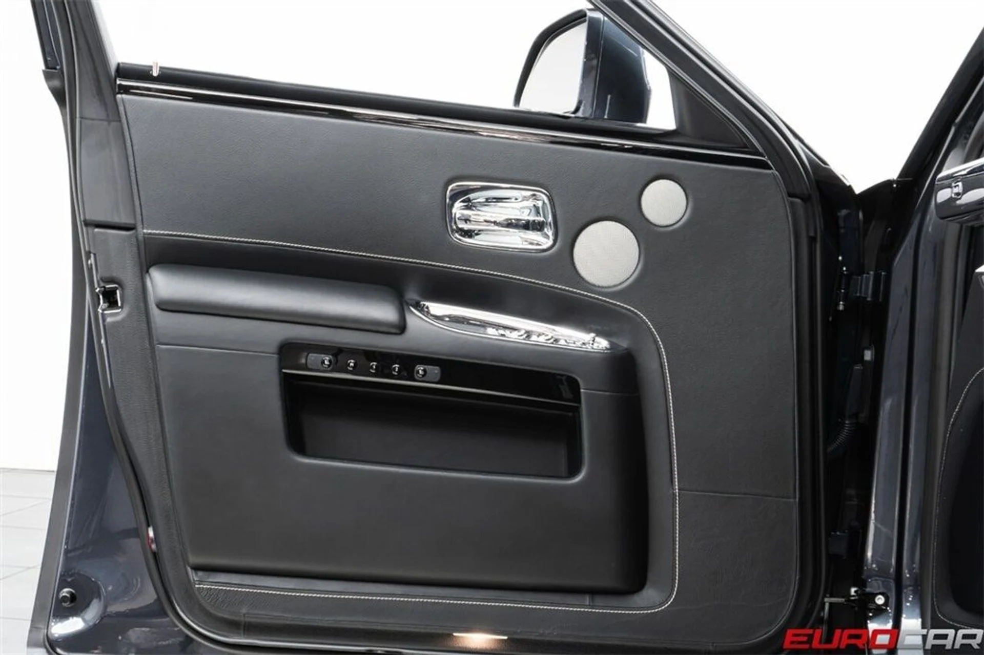 mph025_1656153899_image_26_5fd6b6f1ff