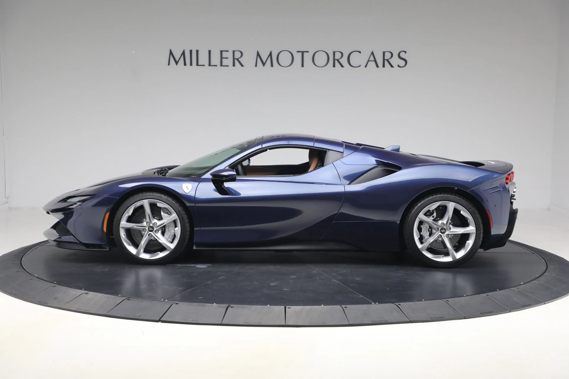 mph025_1657092618_Used_2024_Ferrari_SF_90_Spider_1768605776_e9cc12fa05