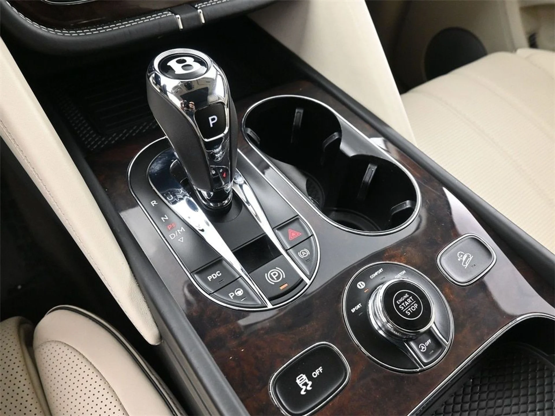 mph025_1665833556_5d12767b6bc08efba8ffa4e97bded62fx_c472a33591