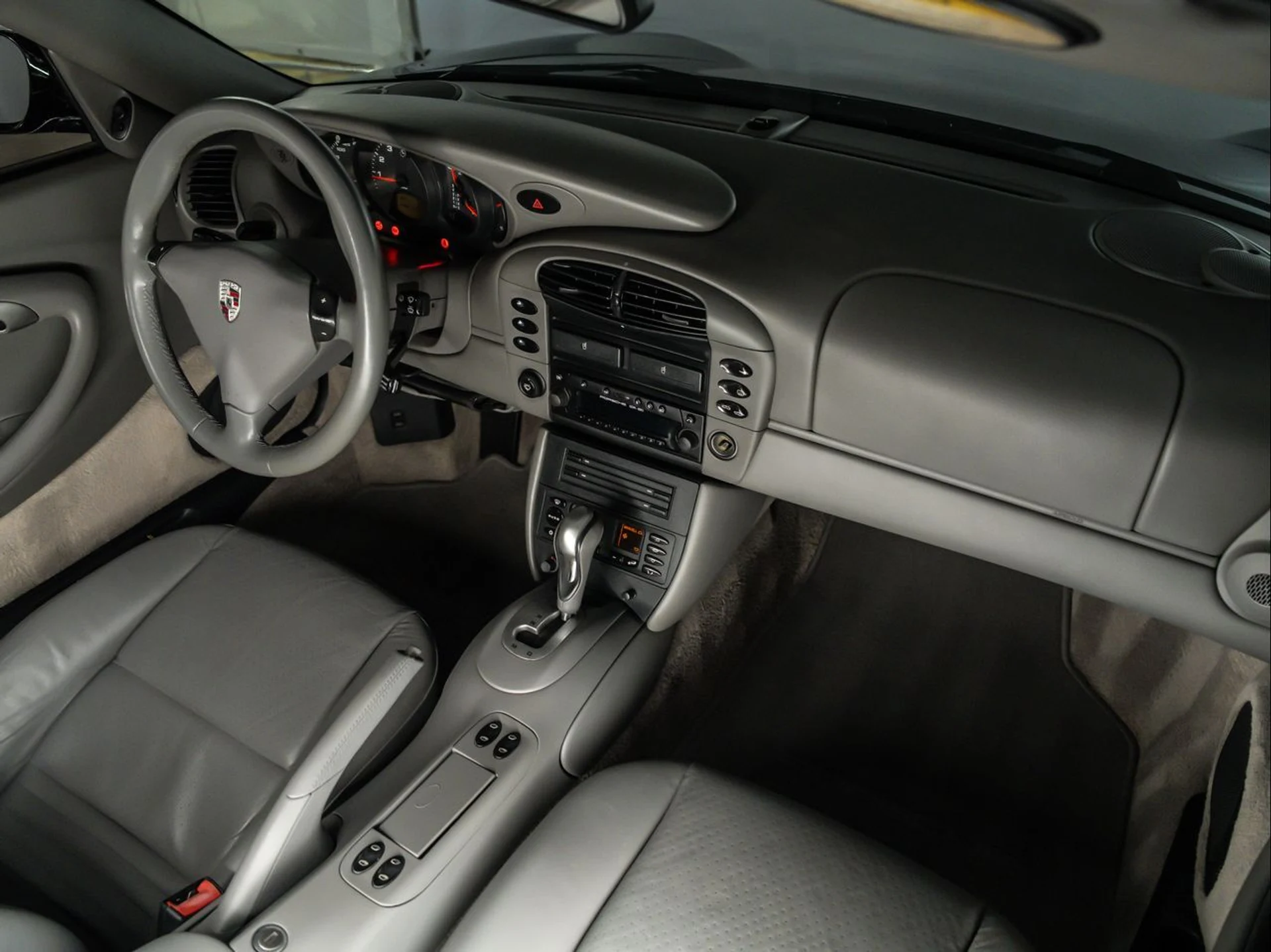 mph025_166816467_2cf9b72d226911c18409ca0eb90da7b4_27961a0705