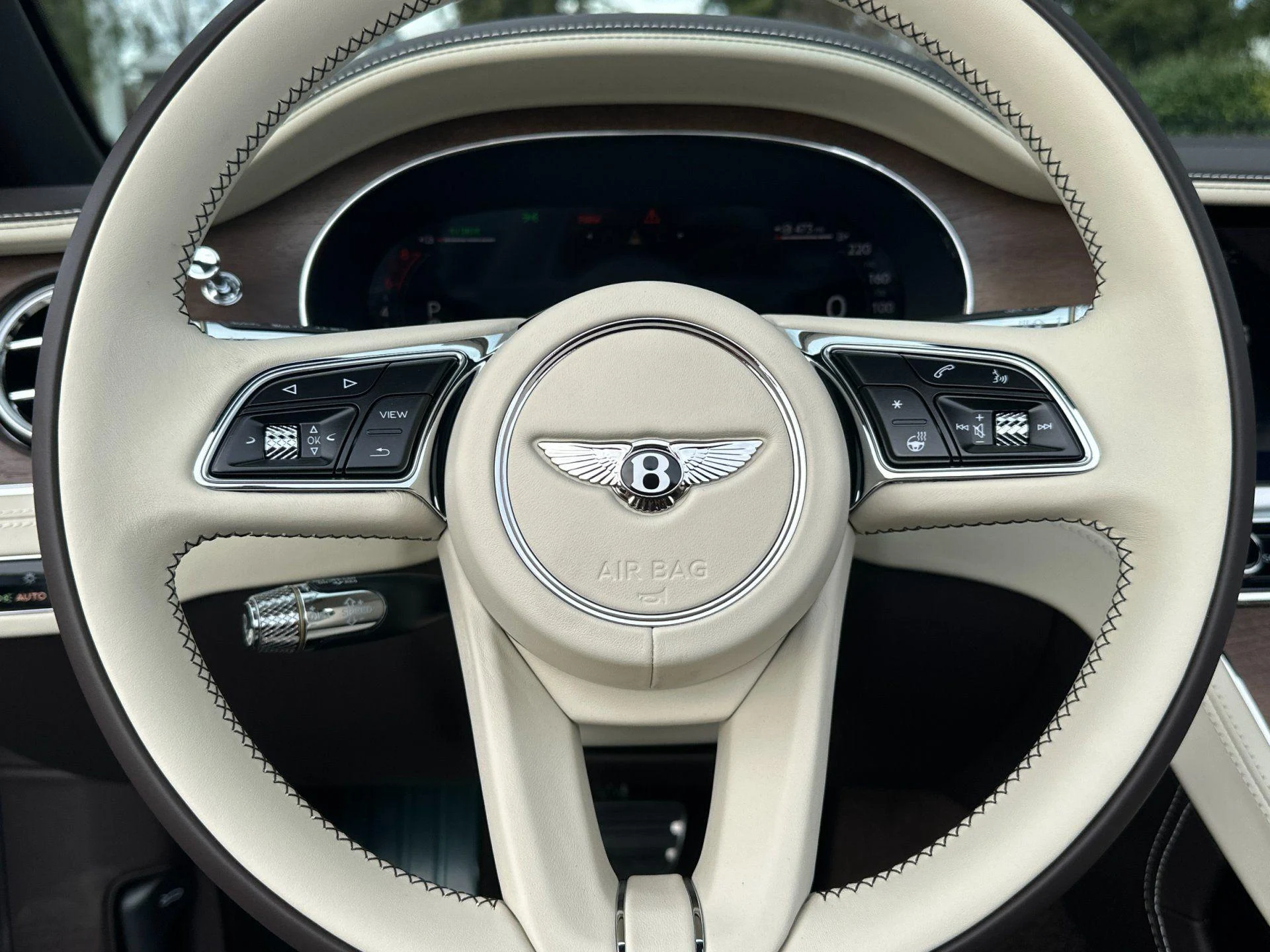 mph025_1669927690_New_2026_Bentley_Continental_GTC_1772028529_1d52c64198