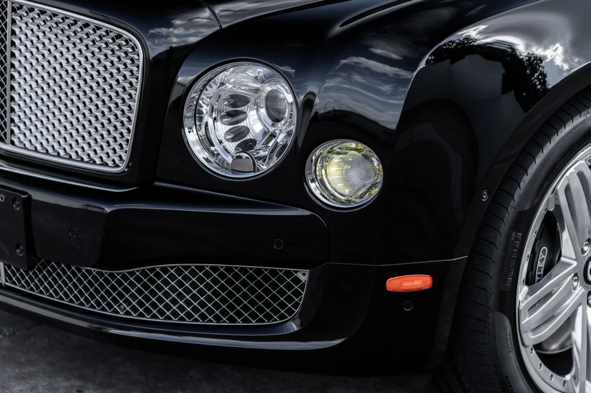 mph025_1672098131_Used_2015_Bentley_Mulsanne_1763677193_c6489864c3