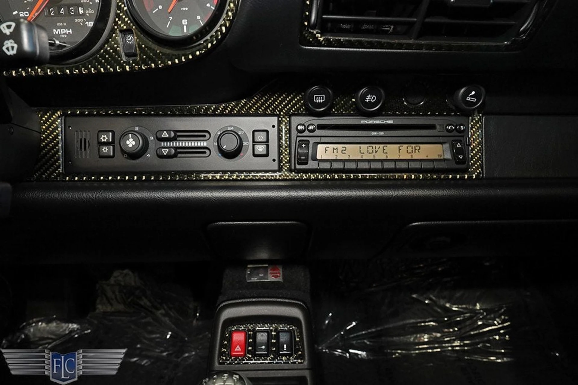 mph025_1676794940_used_1998_porsche_911_carrera_4s_coupe_9689_22929030_26_1024_5cbd0a10eb