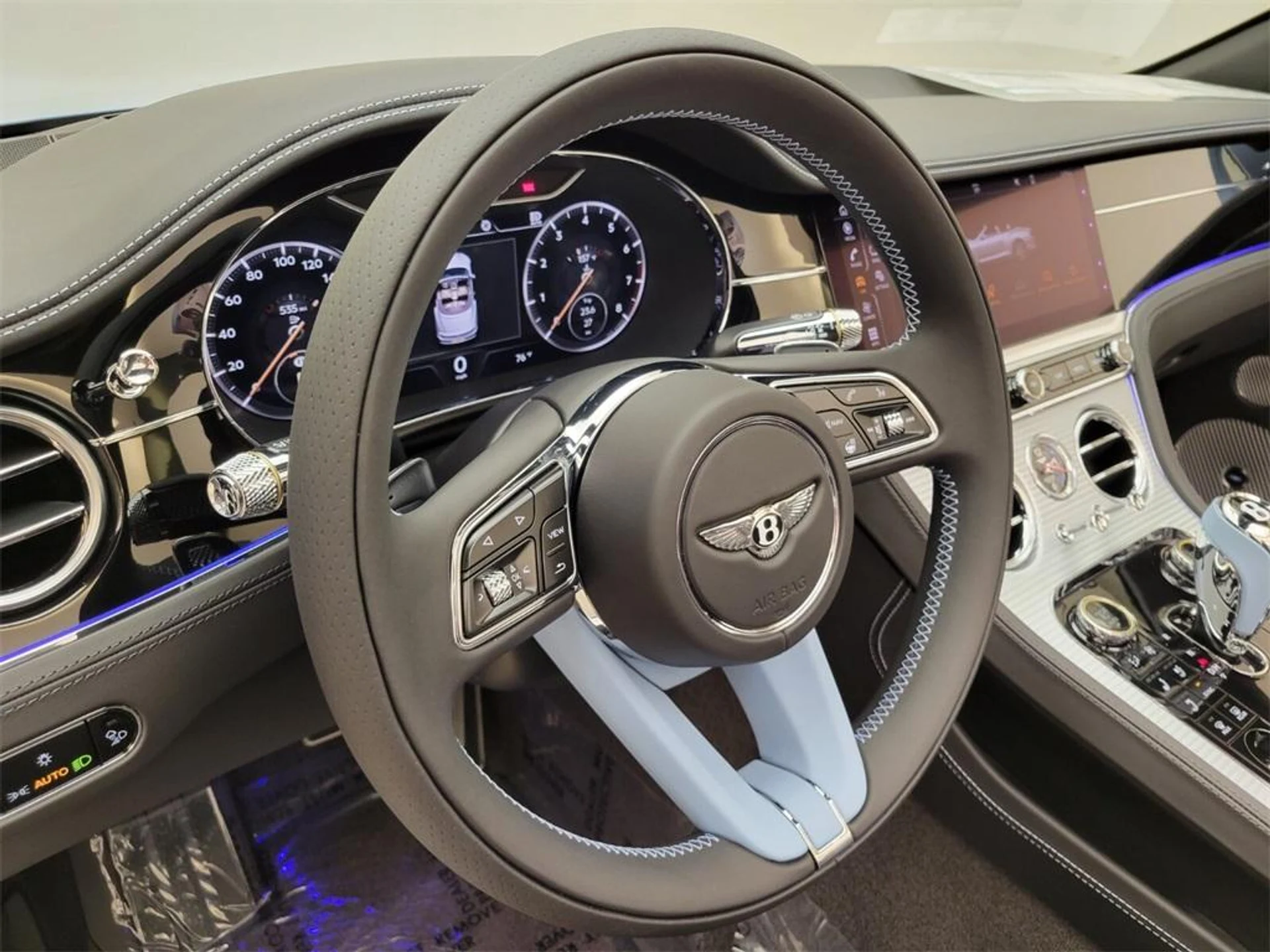 mph025_1687653934_Used_2023_Bentley_Continental_GT_V8_1715721773_b883923adc