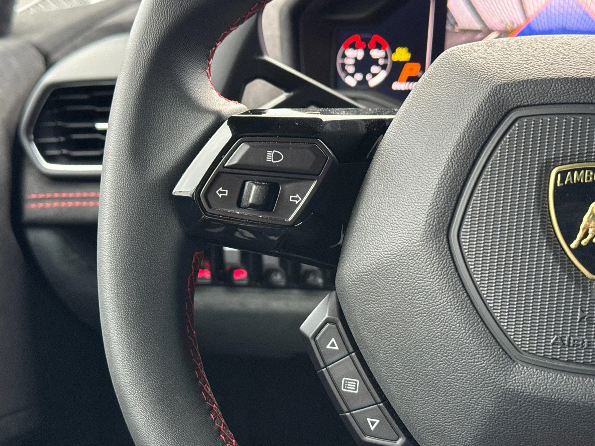 mph025_1689265649_Used_2024_Lamborghini_Huracan_Sterrato_Selezione_CPO_1769008637_ed0c63f6ee