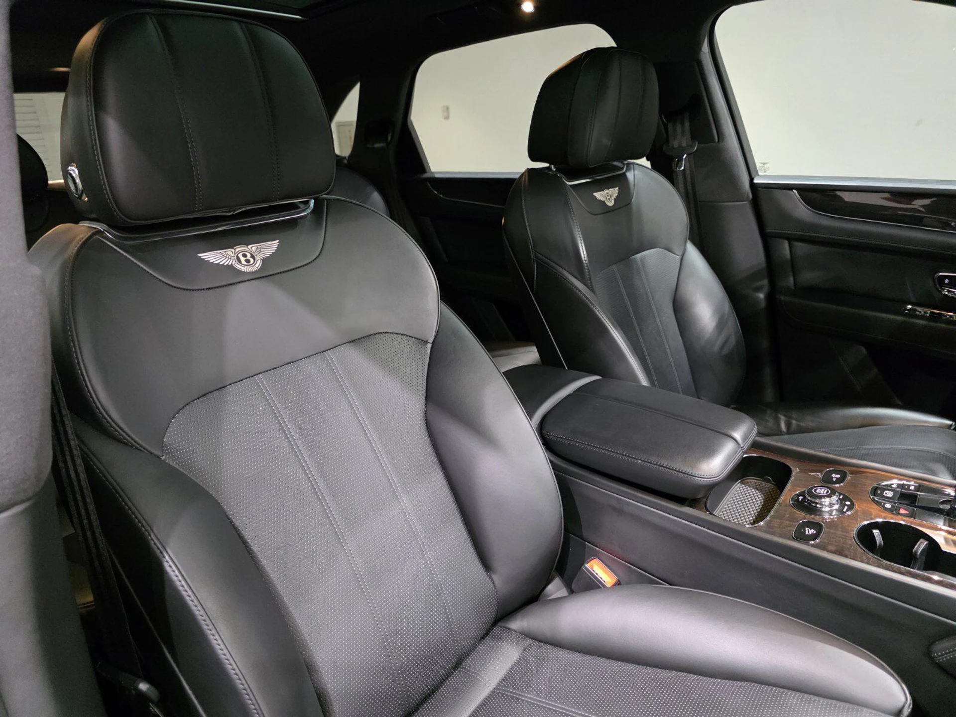 mph025_1694607491_e86eb315bb18be7b7ee6aa3f29543bb2_36bd57720e