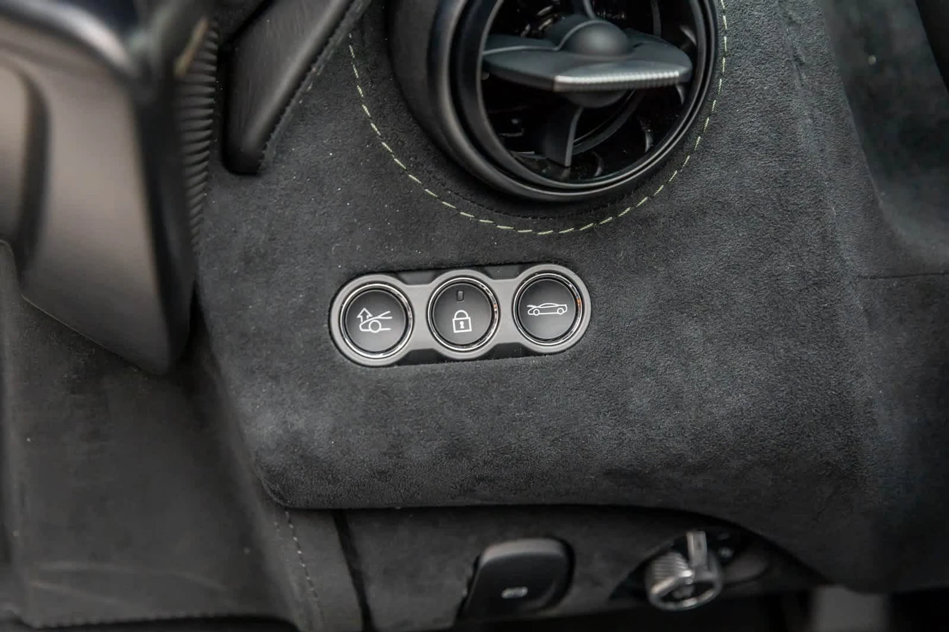 mph025_1699252247_26_d145c9873c