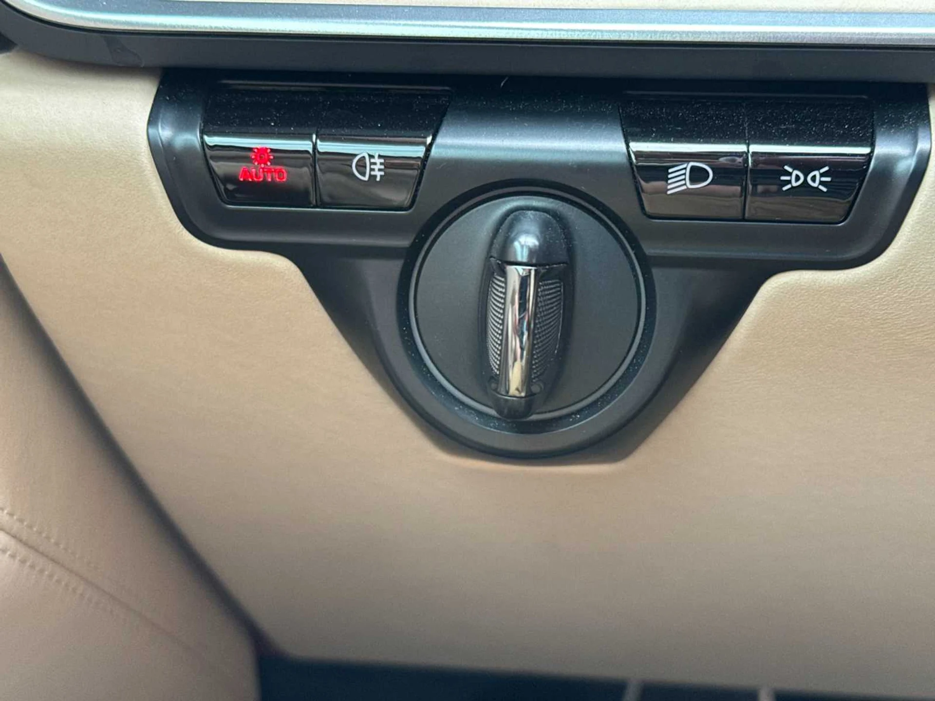 mph025_1701531076_52180792edcd6bafa8334d7aedaed96ex_21eb48508f