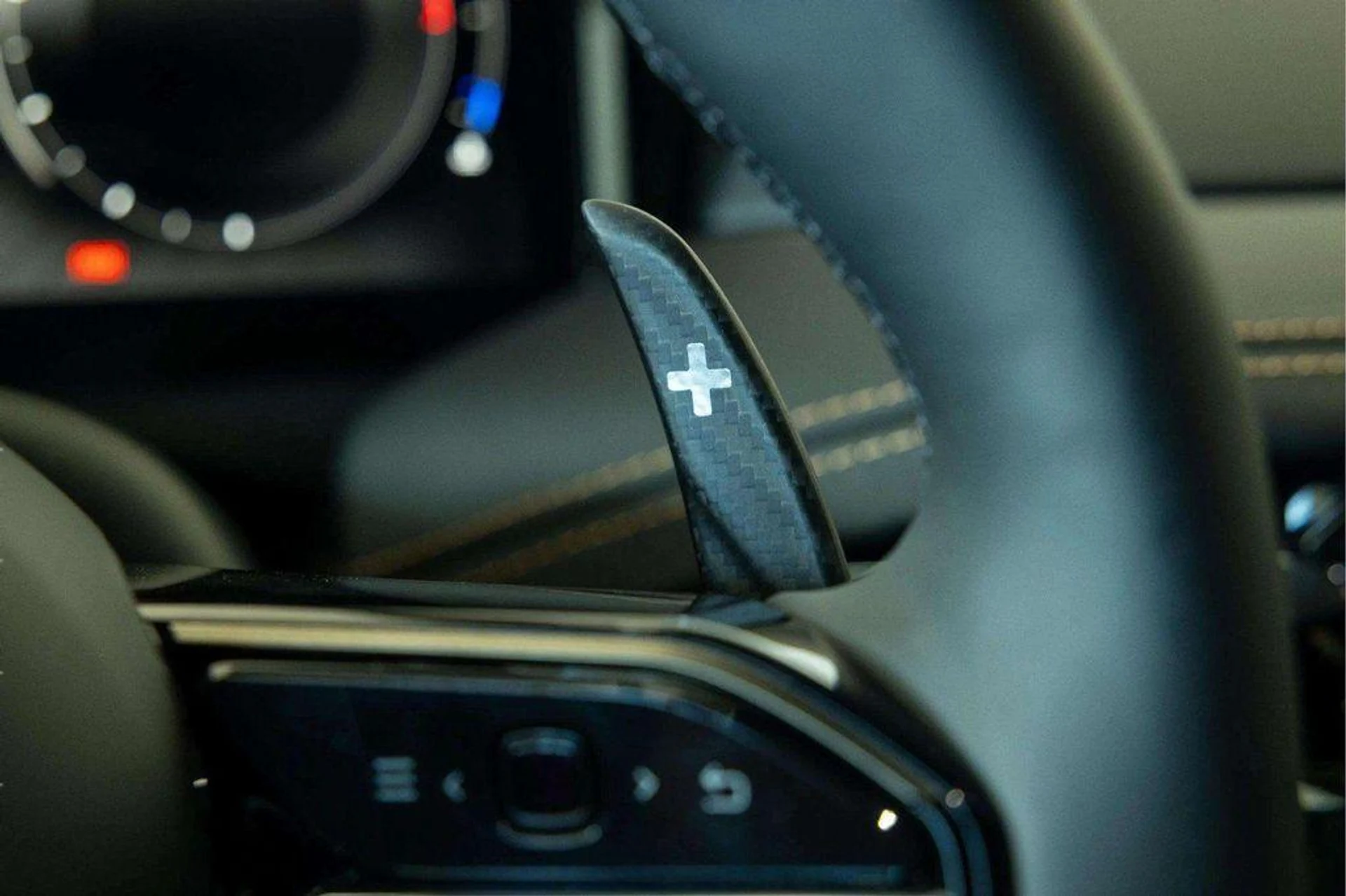 mph025_1715586755_y9p_J0_D7_Ij5lrr_Gg_GO_Ym_CG_2_U0_o_afc04666c5