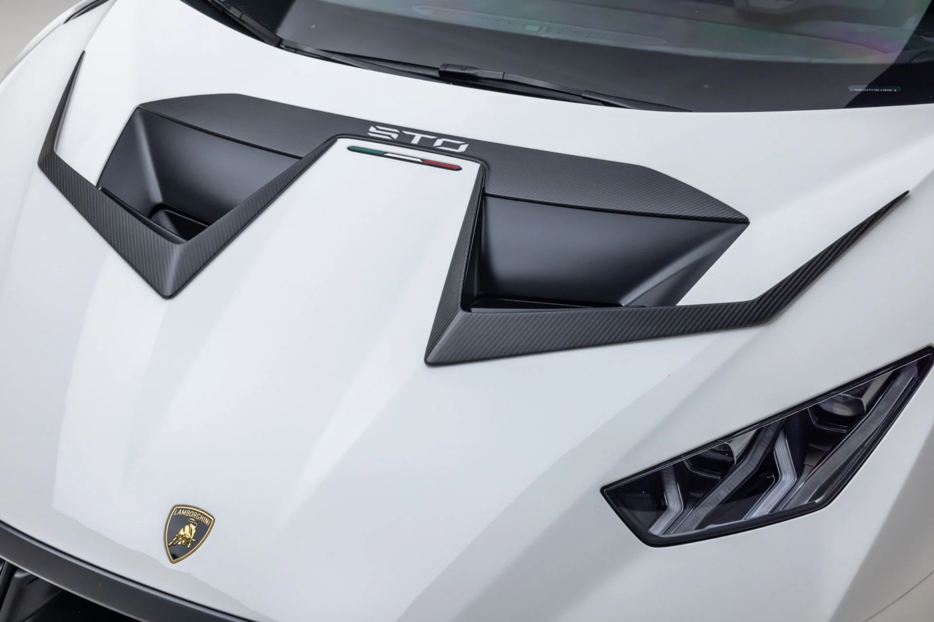 mph025_172287060_13197_p26_l_cfeadb34ce