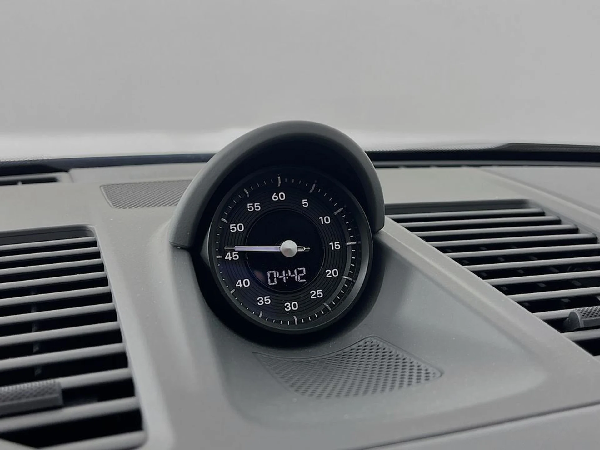 mph025_1725249435_89cfb178f0117a409ff1b8c6071e7a6d_79f940cb81