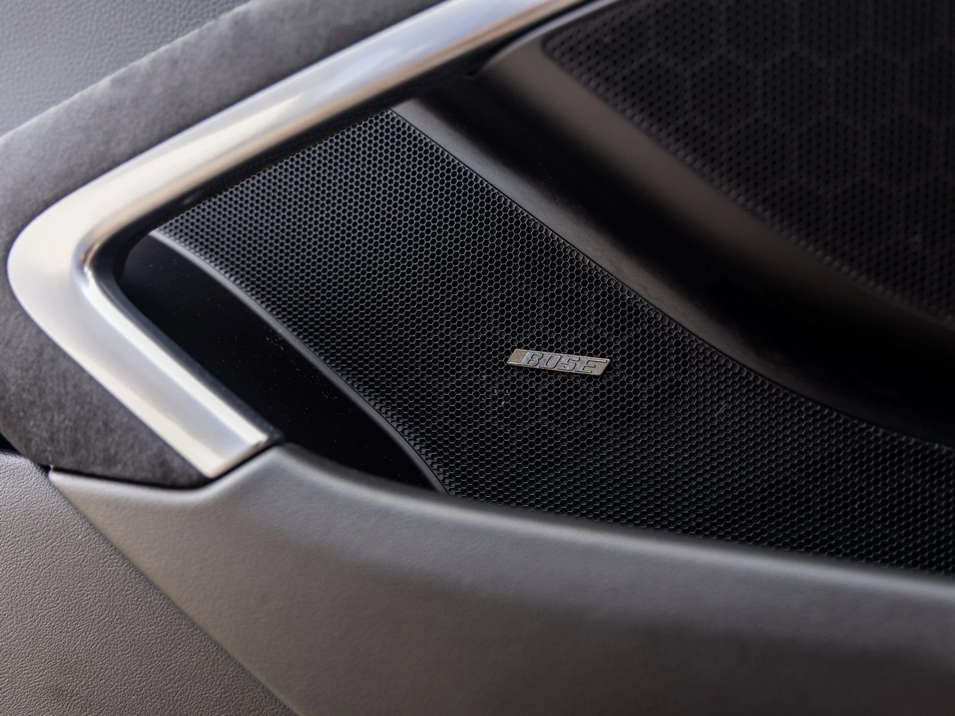 mph025_172852030_26_eb6eca0167