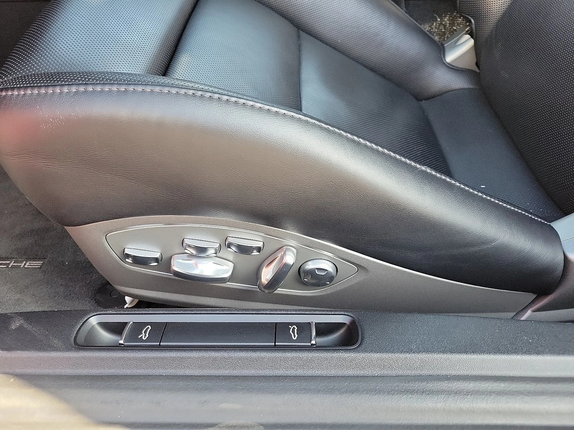 mph025_1733582765_137bda1ebaa49cb9552158843eb09691_19324c642e