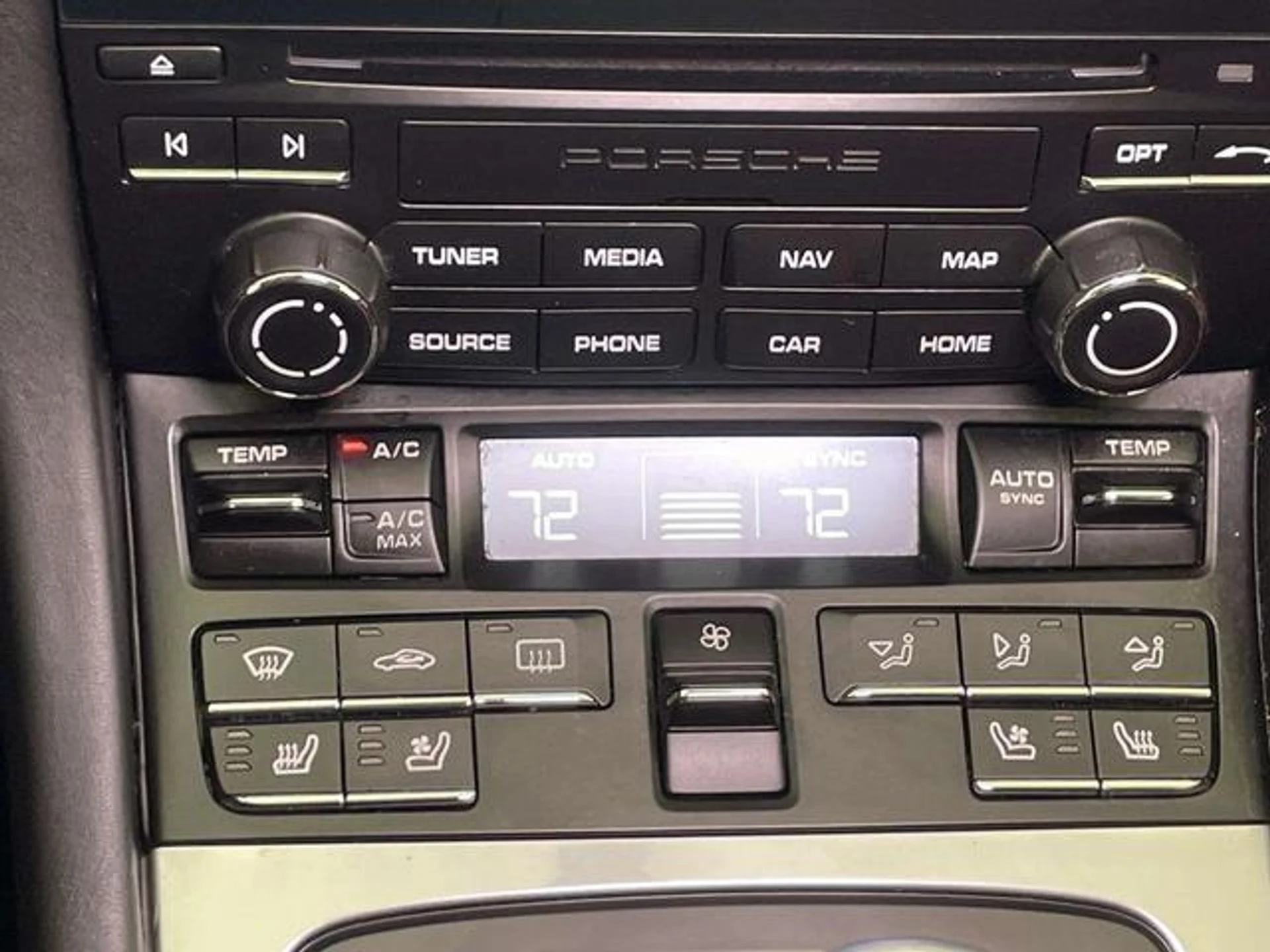 mph025_1734925450_Ee_U_Sm_S1_Rdamhdt_VYMY_9vq_N_Uau_E_eb201dff45