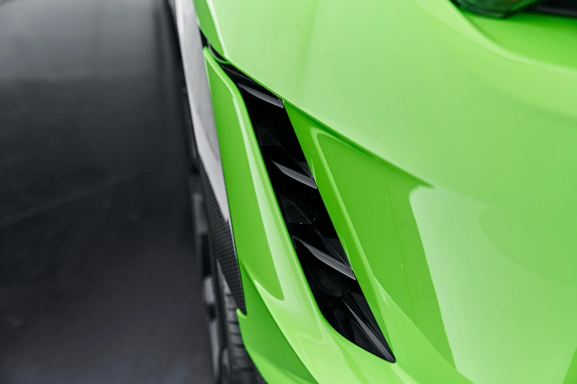 mph025_1746950401_Used_2023_Lamborghini_Urus_Performante_1790376291_f96b458c0a