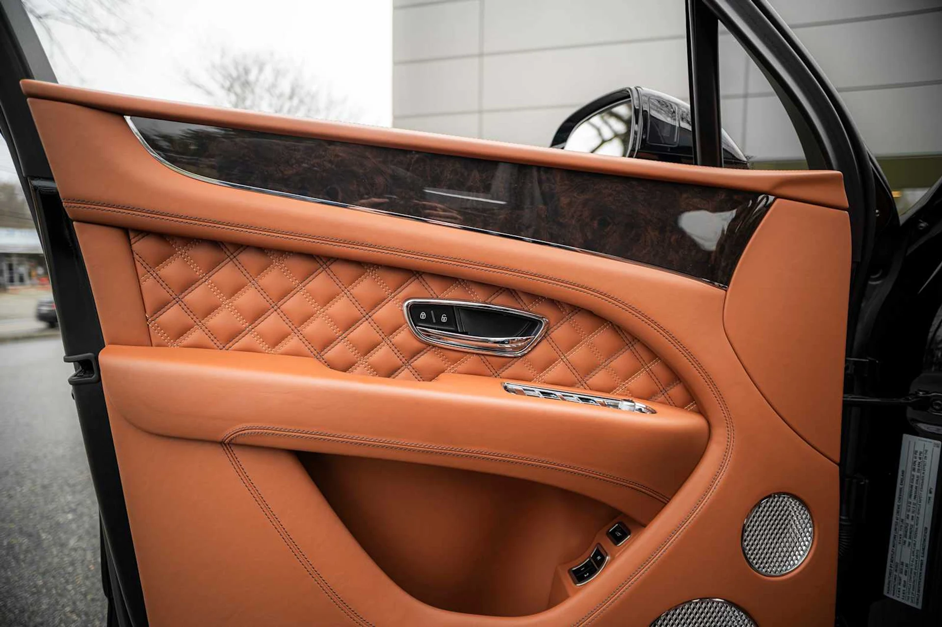 mph025_1755180094_f4d5e46151107b695723d9a8ea72d204x_f9a5a1a839