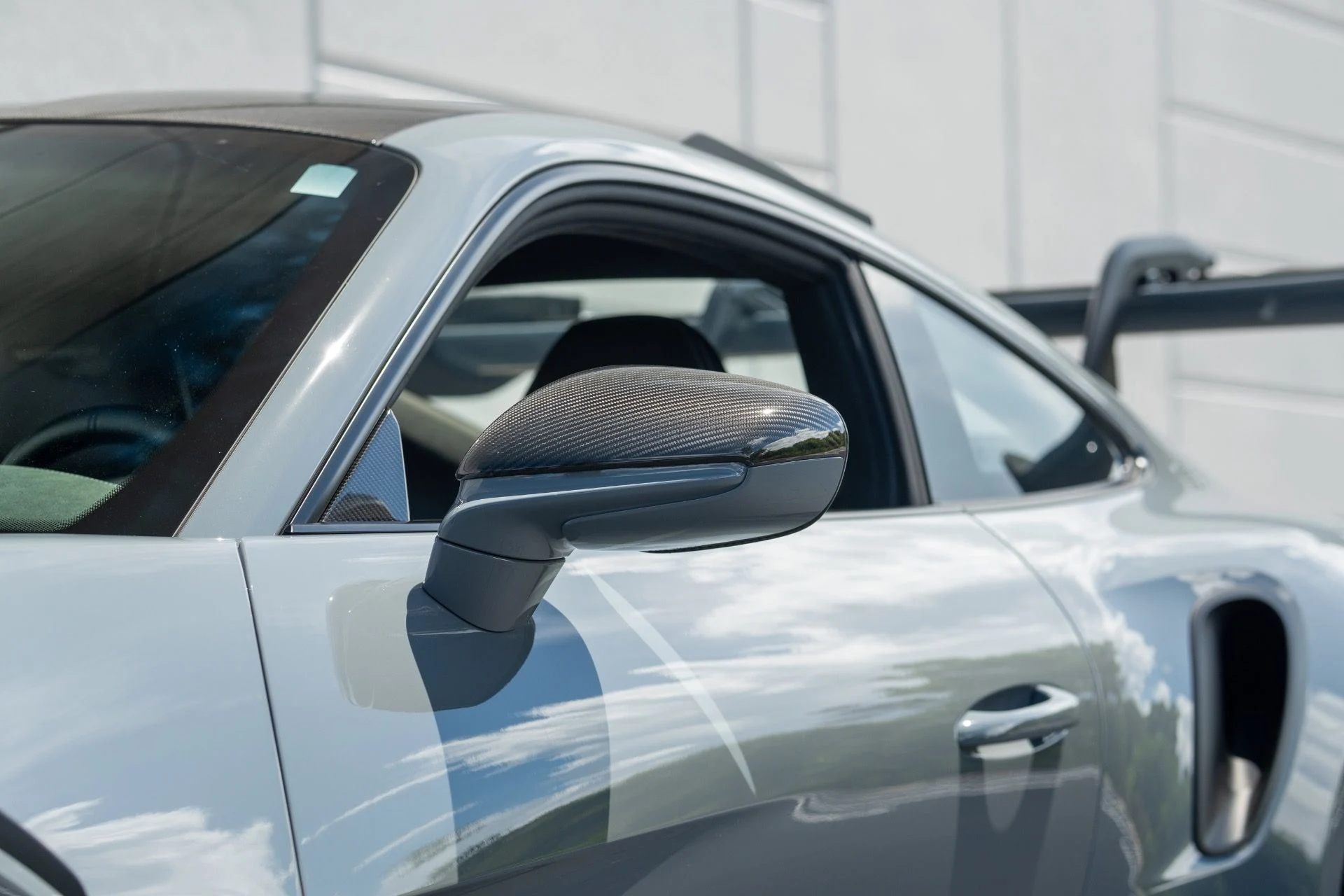 mph025_1755867266_Used_2023_Porsche_911_GT_3_RS_1757968217_2672d0b9a1
