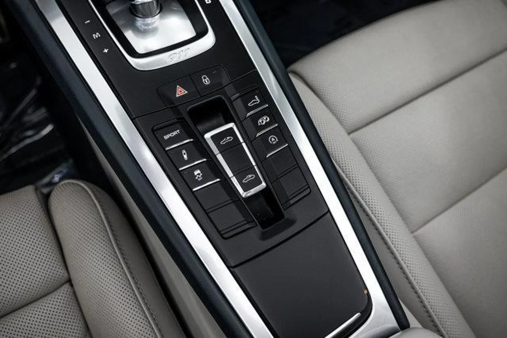 mph025_1777748907_yx9b_UCDI_10_Udni_V4_Sa_AIZ_9ok3o_fde73b4213