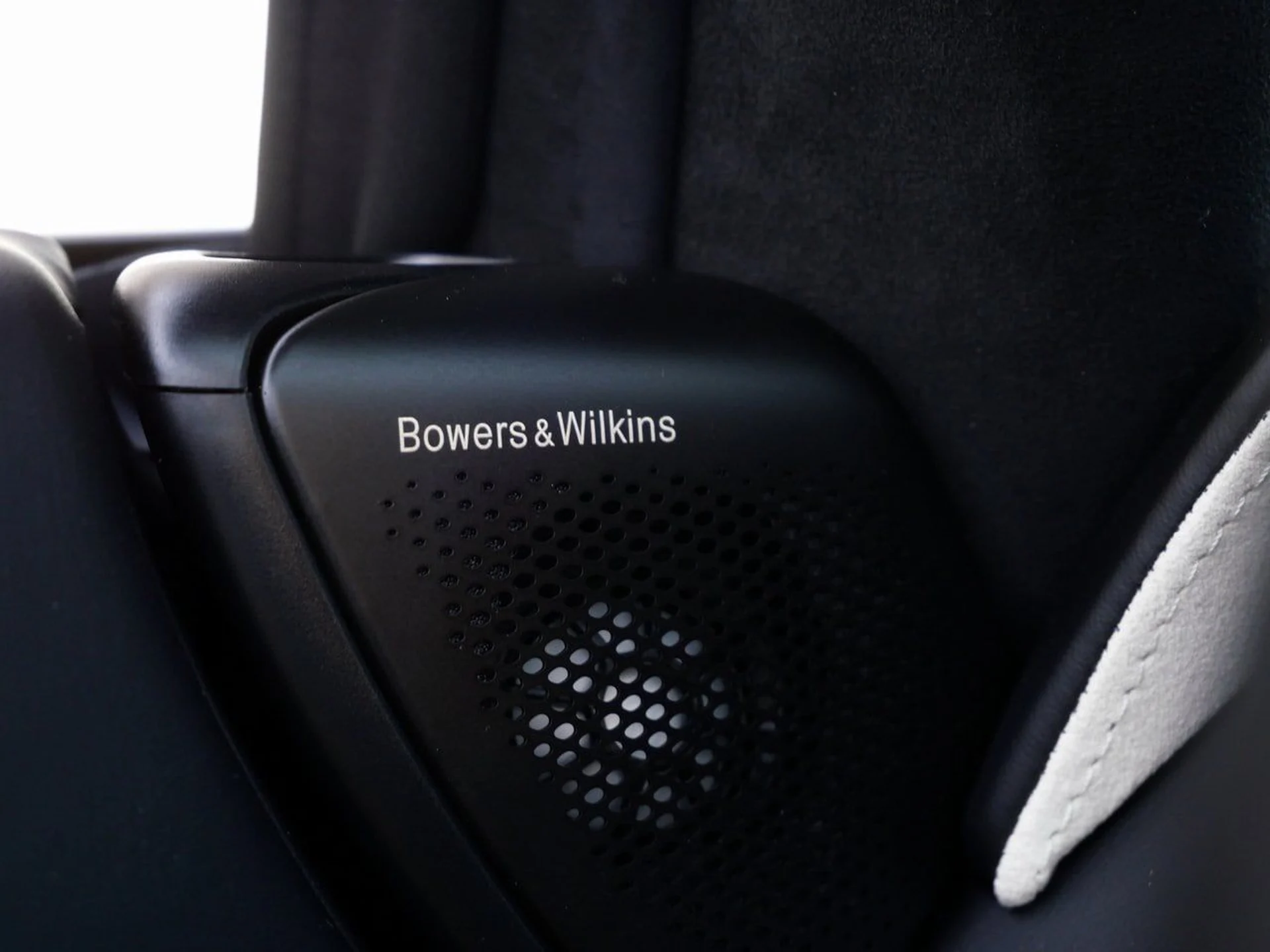 mph025_1790986441_0ff6e3d37c6c9962e7297eda956c791fx_7f2b74777f