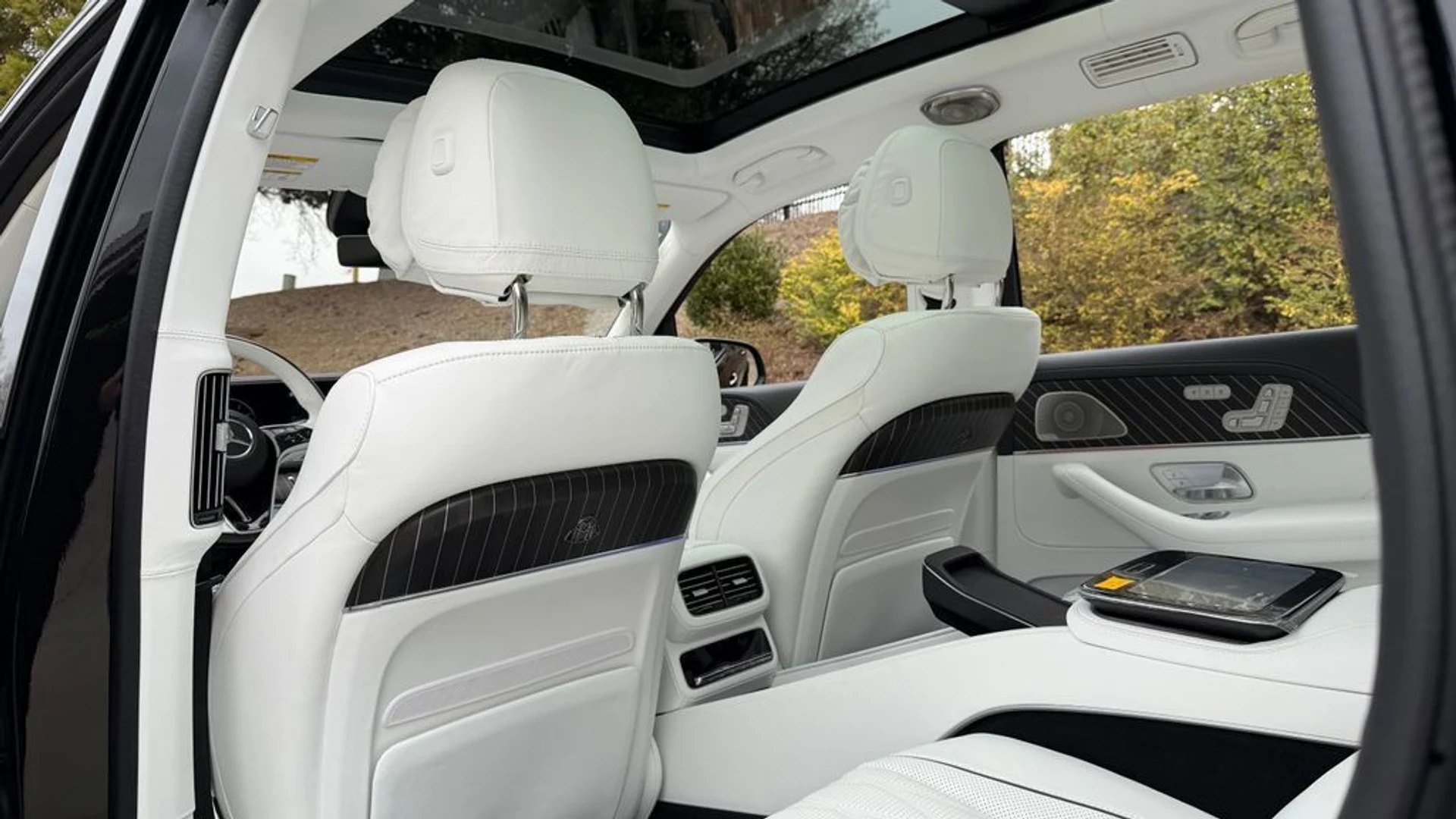 mph025_1800042980_0b144119cef84a41b7f8e4019fad9244_584a1ece3e