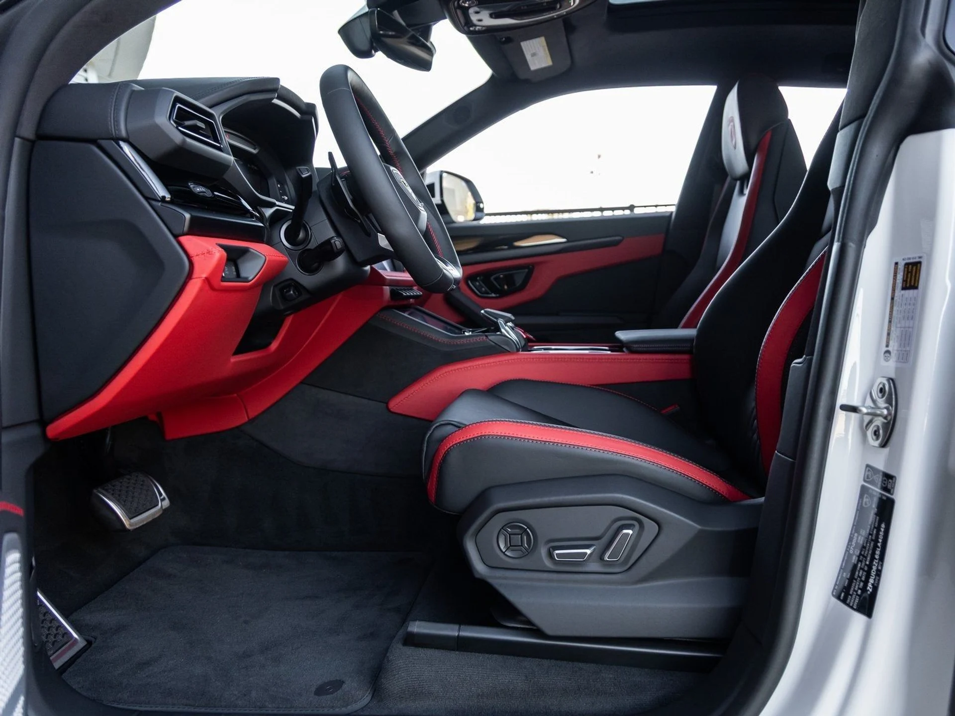 mph025_1805110097_26_95cbed4941