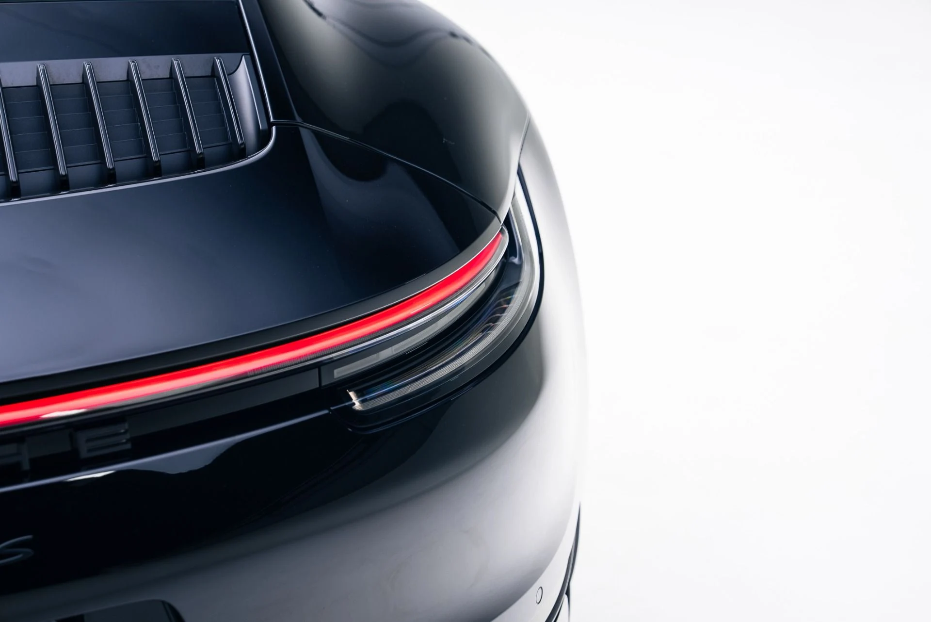 mph025_1806304991_Used_2024_Porsche_911_Carrera_GTS_1766089417_ecbcbf7609