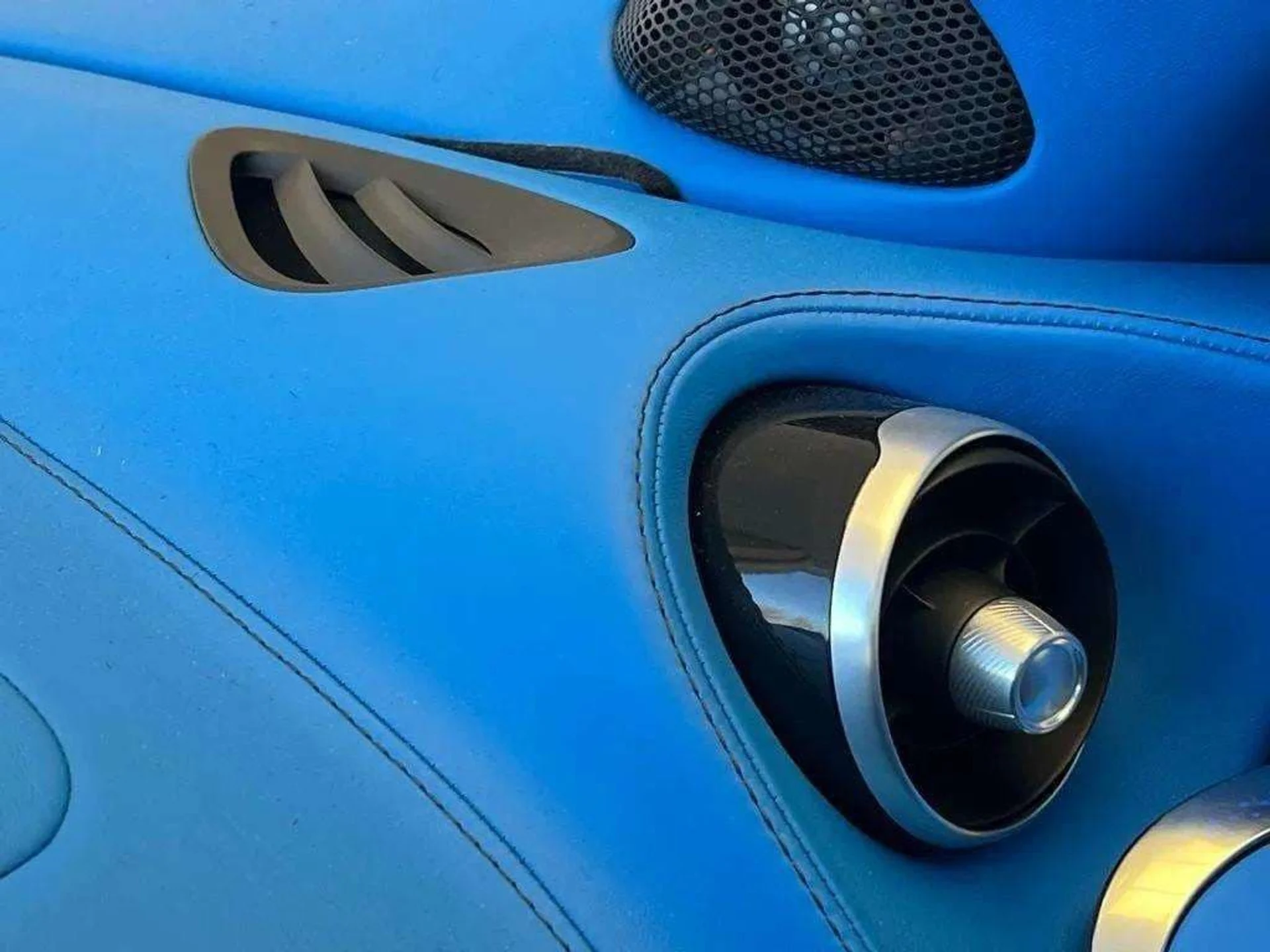 mph025_1806569775_44d8ea075280796422a988f8d8837368x_d688bf517c