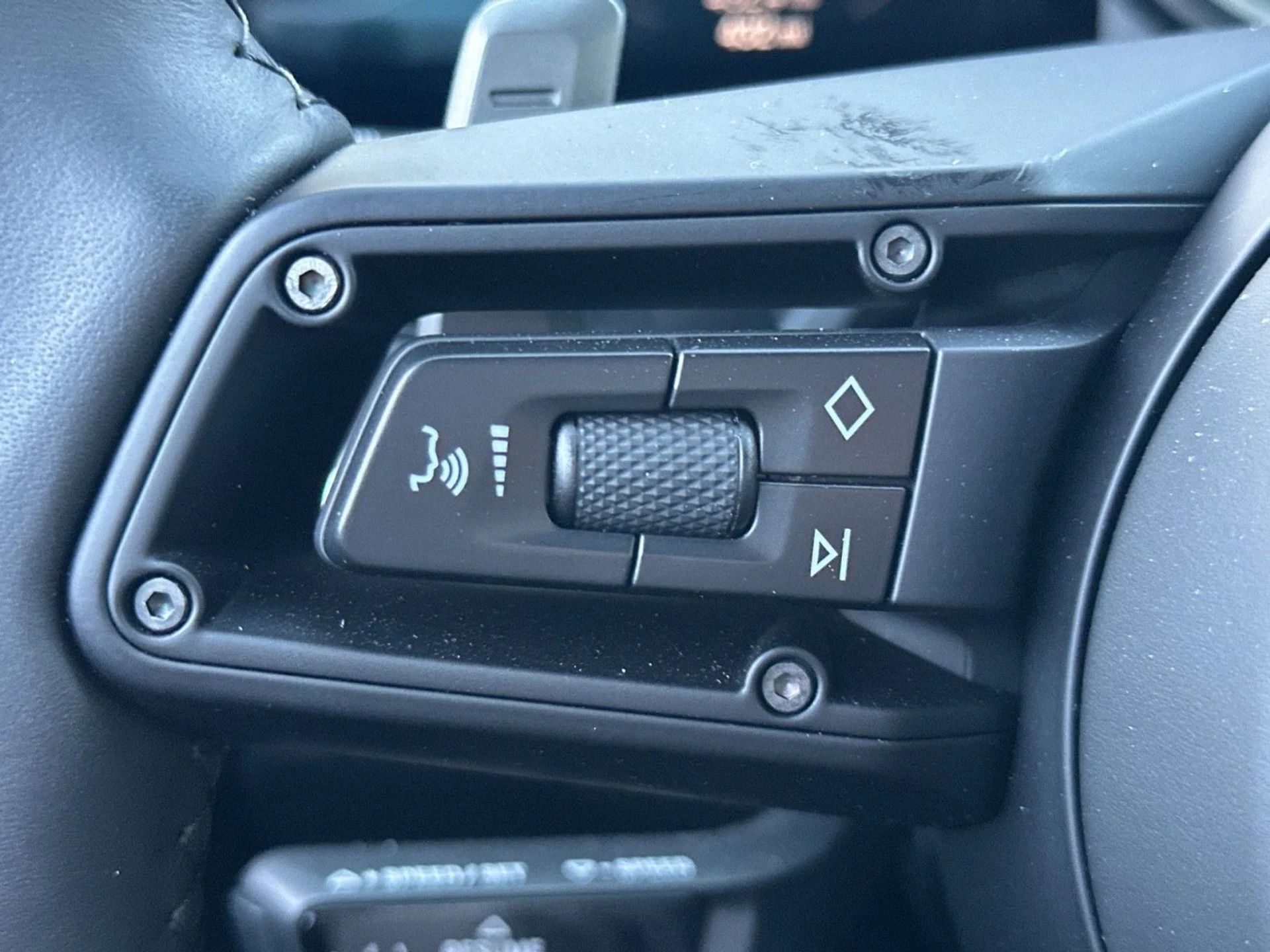 mph025_1813935436_540c98a898e0c2fb13cf22754a7d81a7_6937f2e571