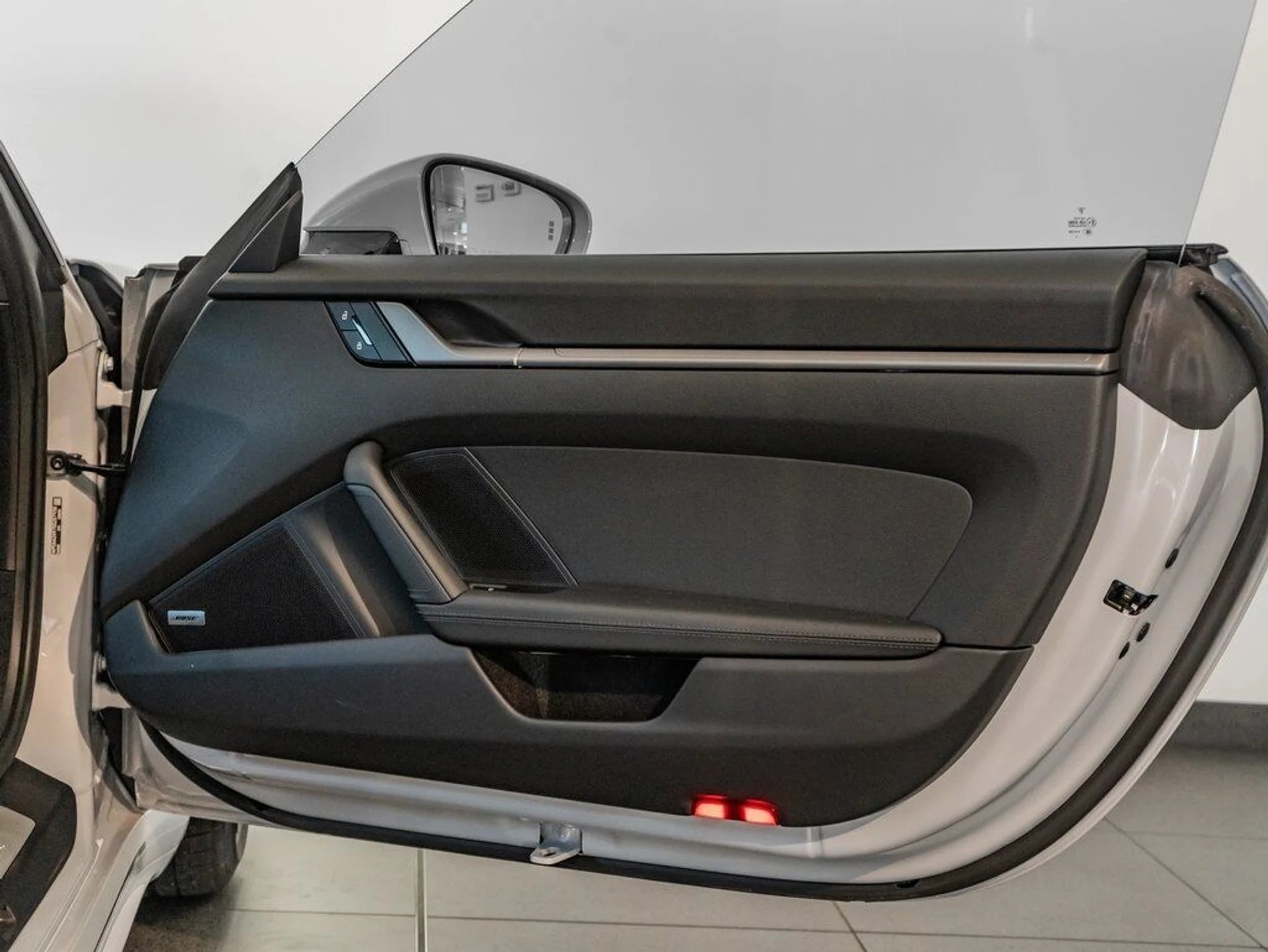 mph025_1813936878_cd55796ffcd8ea881f09e53bbf3591f1_0dfb1bf04a