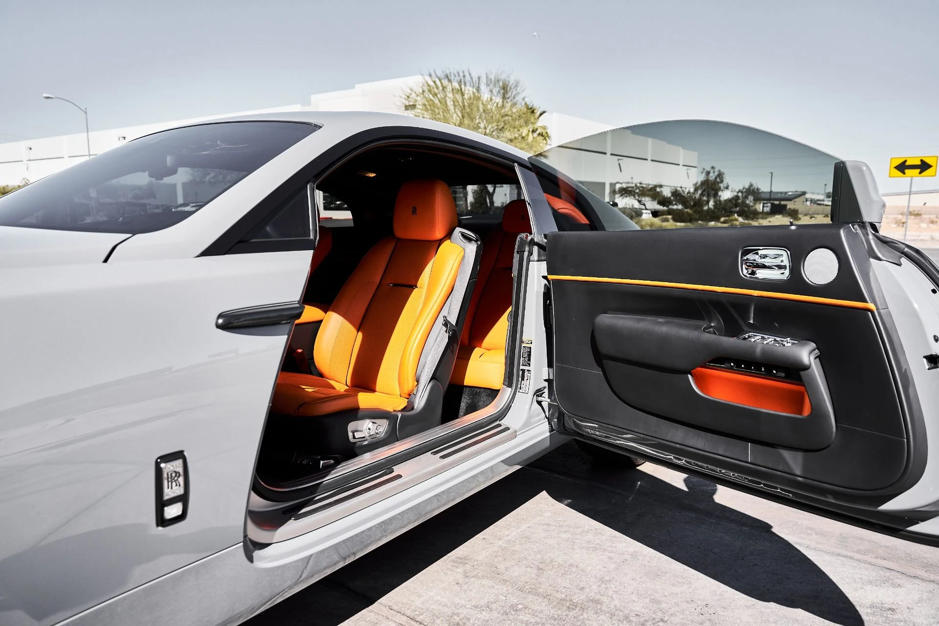 mph025_1819070876_Used_2020_Rolls_Royce_Wraith_Base_1776302594_12599e426f