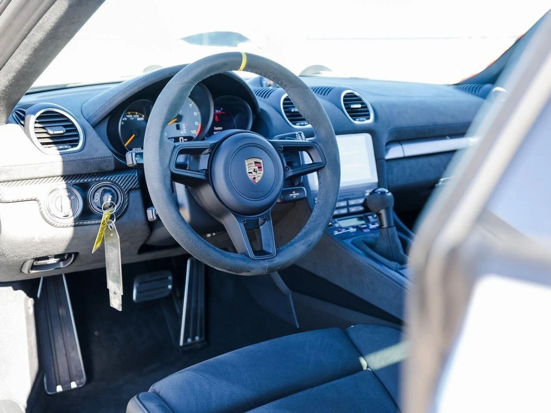 mph025_1832913691_90eb2e13f425a7d177f9238d9e932c8fx_f9f33ec860