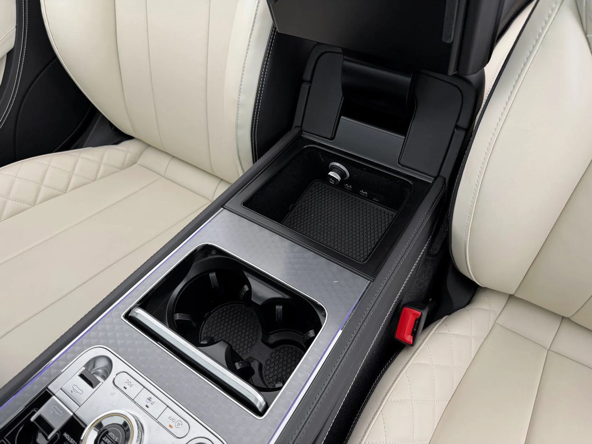 mph025_1833131260_96086463cab9d43fc19074bd8bde97ccx_90f5e05a29