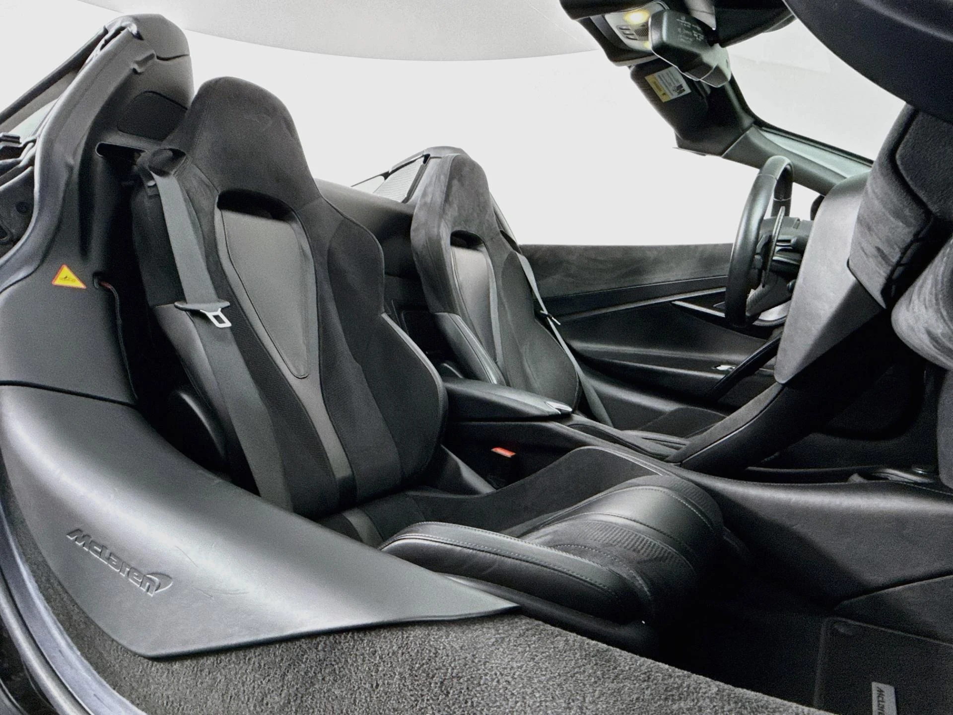 mph025_1838998546_Used_2020_Mc_Laren_720_S_Spider_Performance_1789496662_2ecaad8d4a