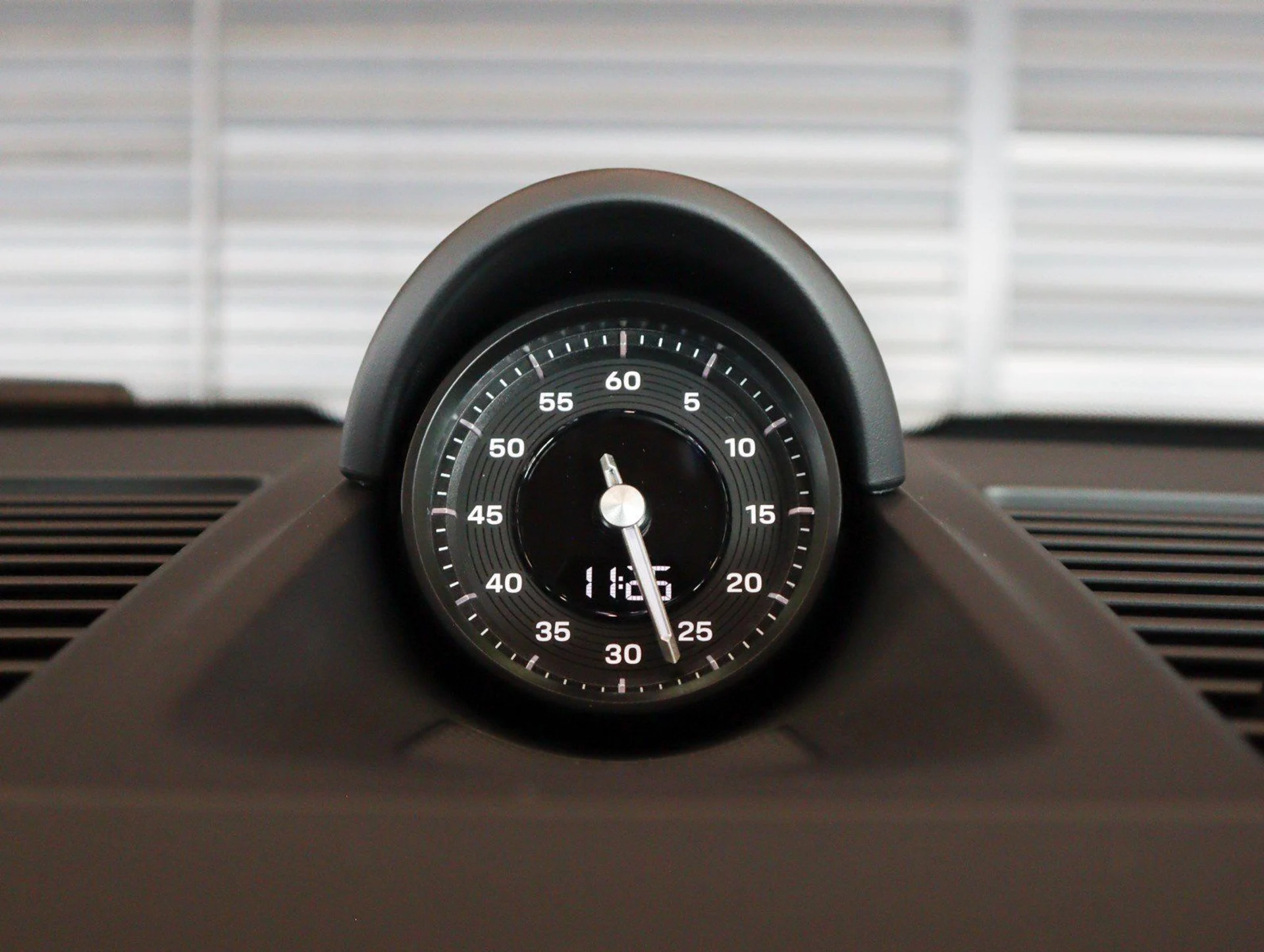 mph025_1851388372_b81e6d1034b23b3ec74604c6cbb773da_875a47c5e1