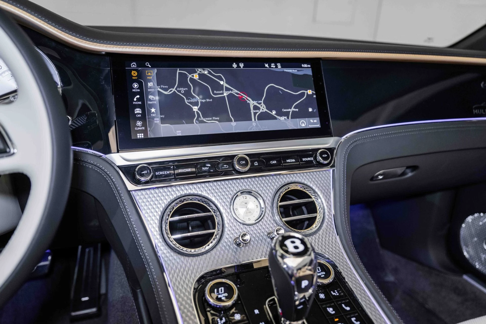 mph025_1853495337_Used_2024_Bentley_Continental_GTC_Mulliner_W12_1718978175_5b6919675e