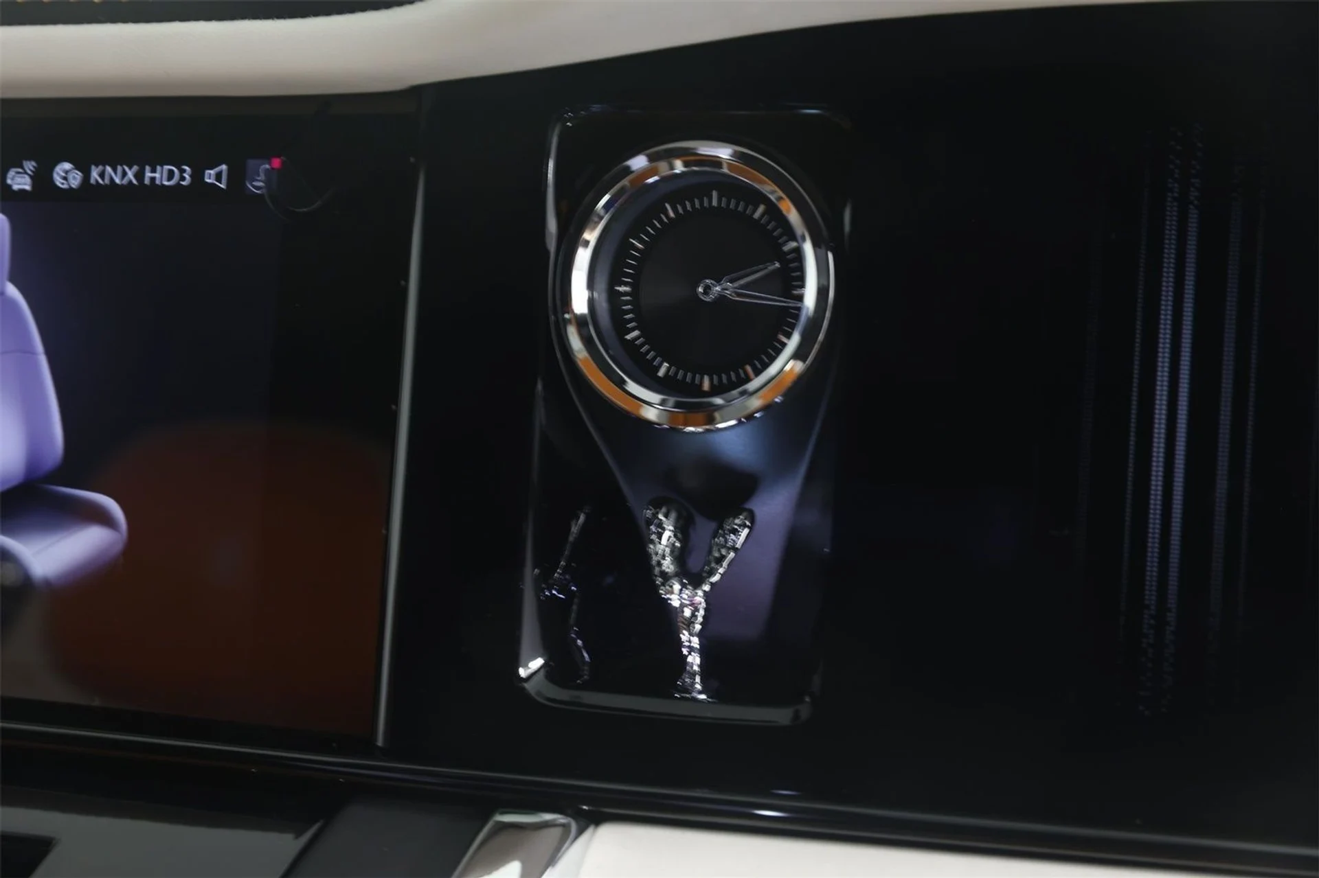 mph025_1857482186_668f9d84c27e138e2a1bea810b18ea3e_e66a07f05b