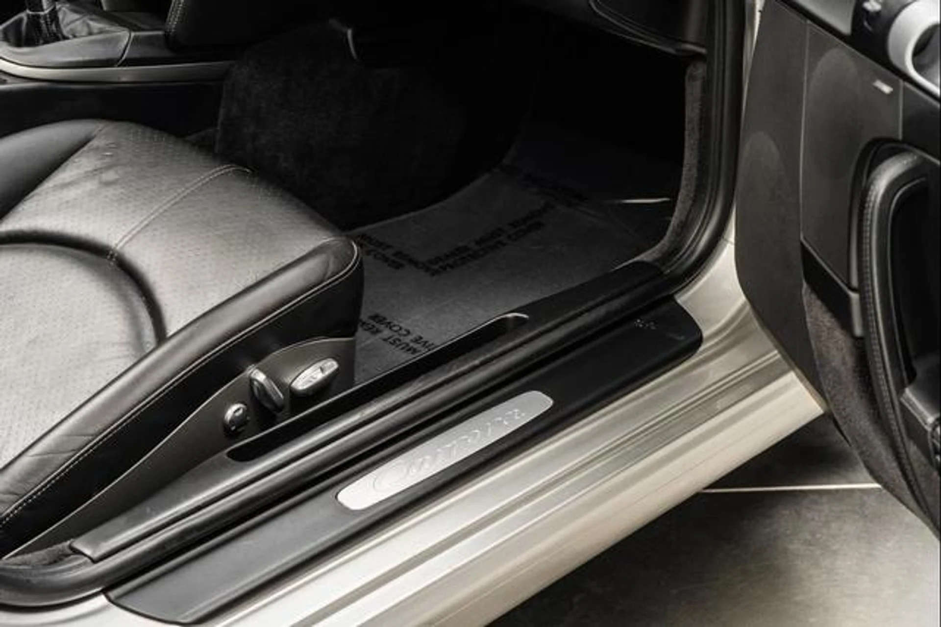 mph025_1865262987_x_Gukh_Gg_K15j_Ea_Ne_K_Ms_Jo2dgt8_2a61c6ef53